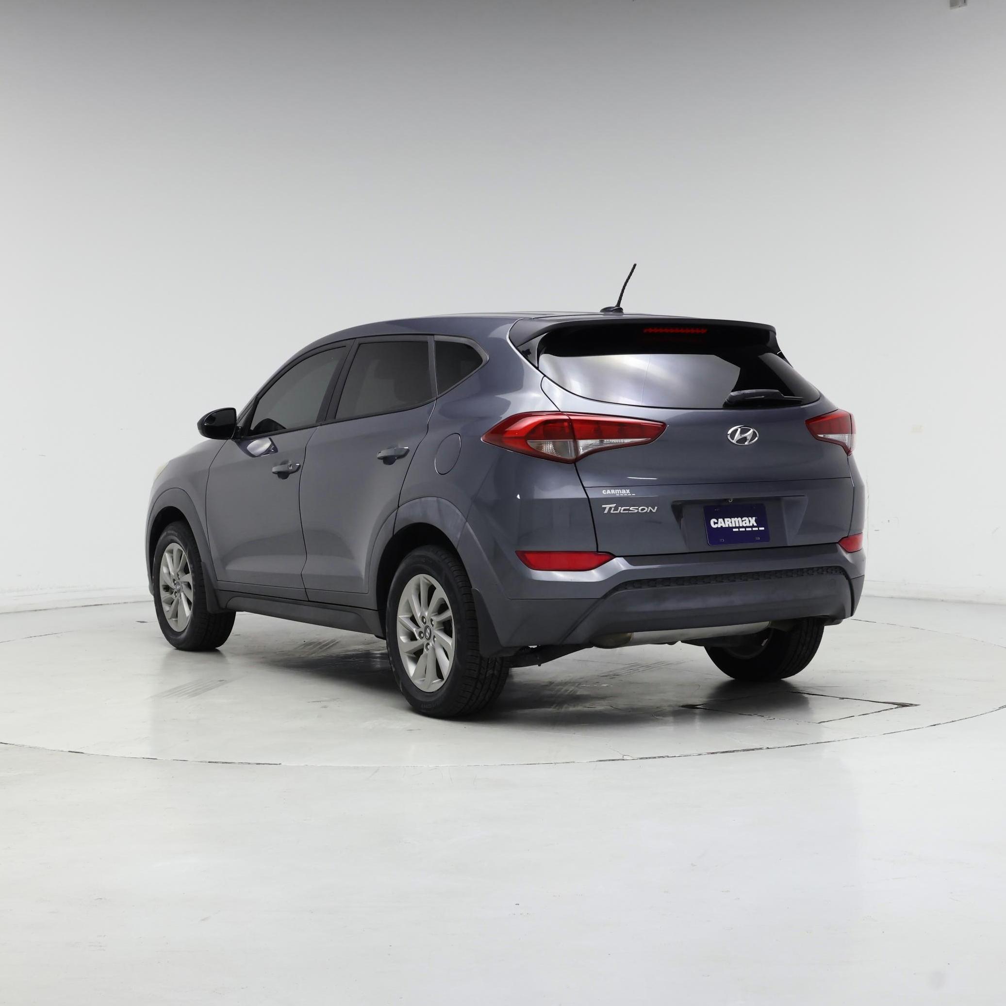 Thumbnail: 2017 Hyundai Tucson - 2