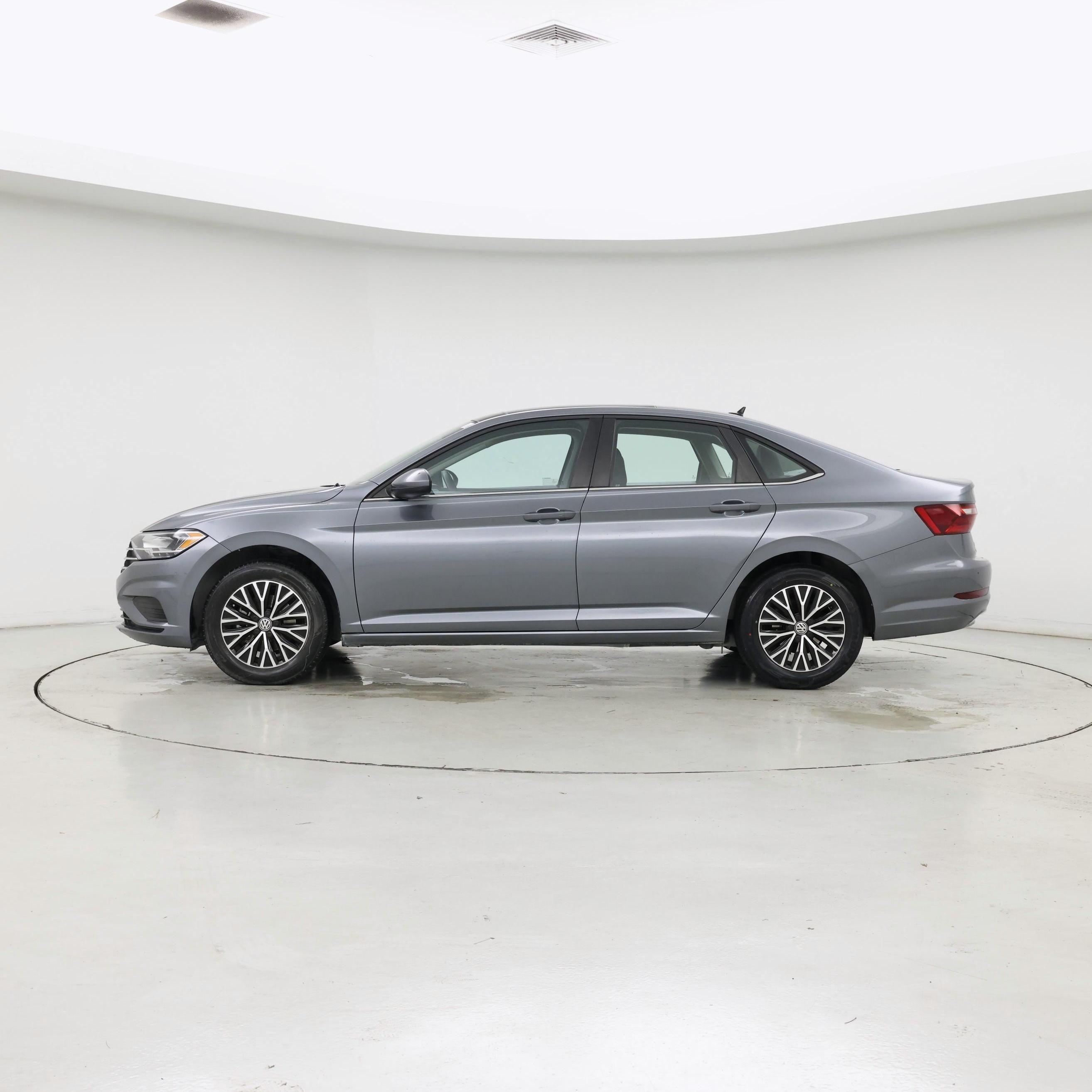 Thumbnail: 2021 Volkswagen Jetta - 3