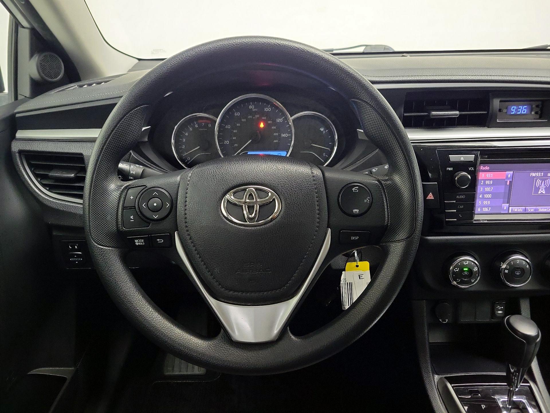 Thumbnail: 2016 Toyota Corolla - 10