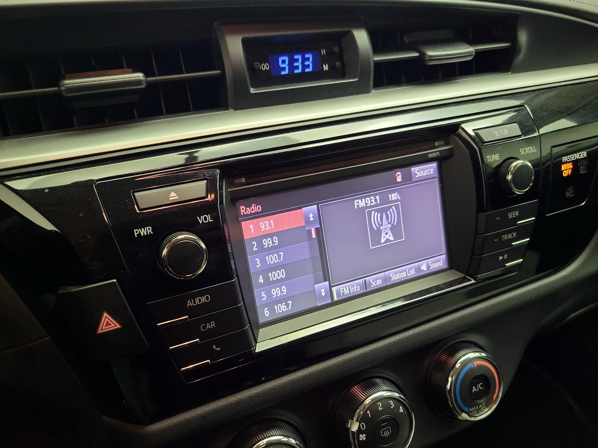 Thumbnail: 2016 Toyota Corolla - 14