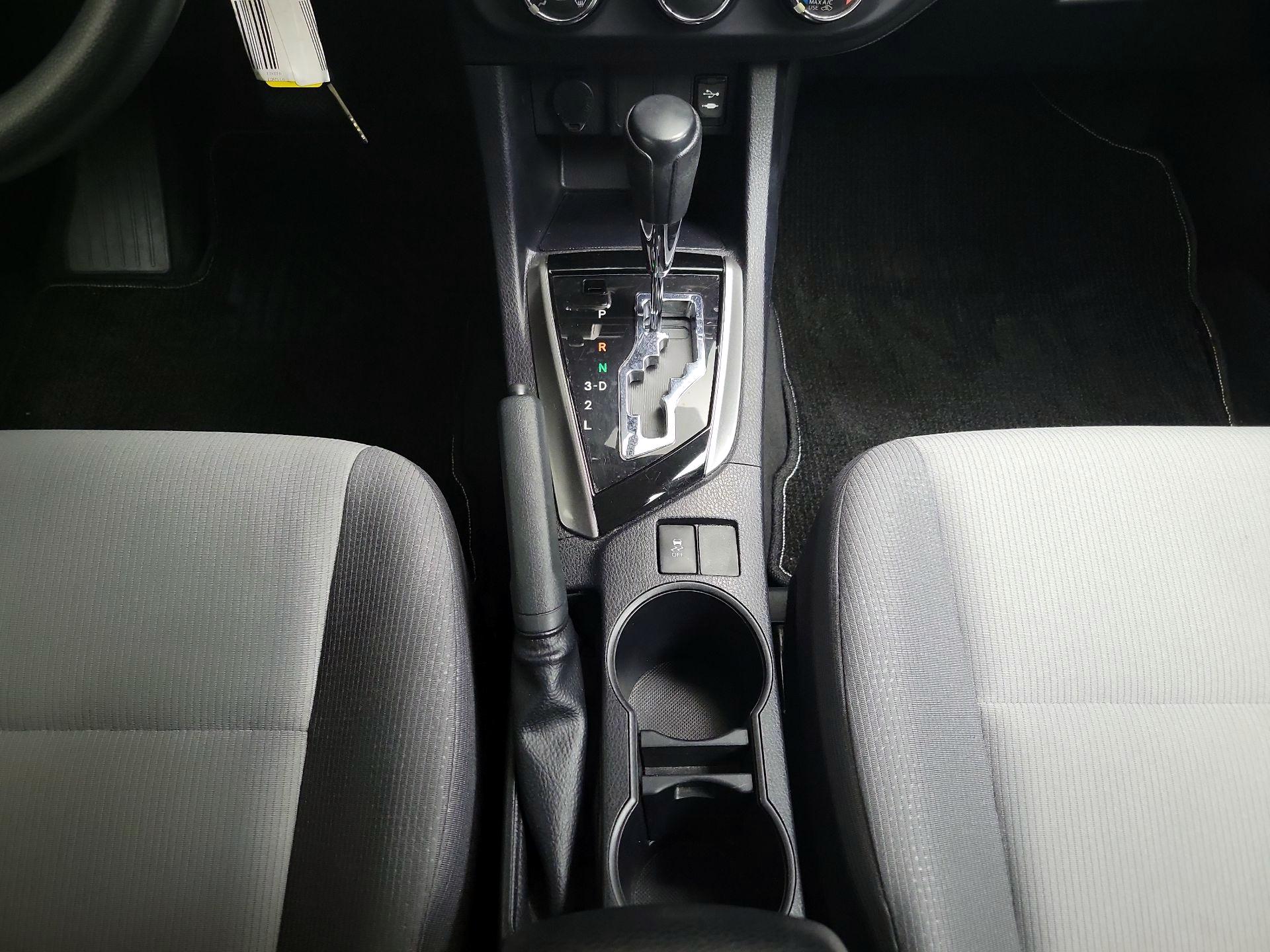 Thumbnail: 2016 Toyota Corolla - 16