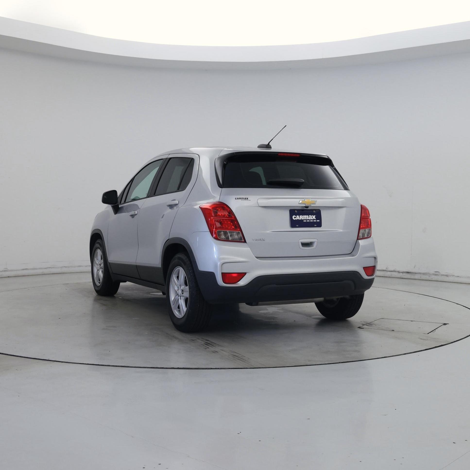 Thumbnail: 2020 Chevrolet Trax - 2