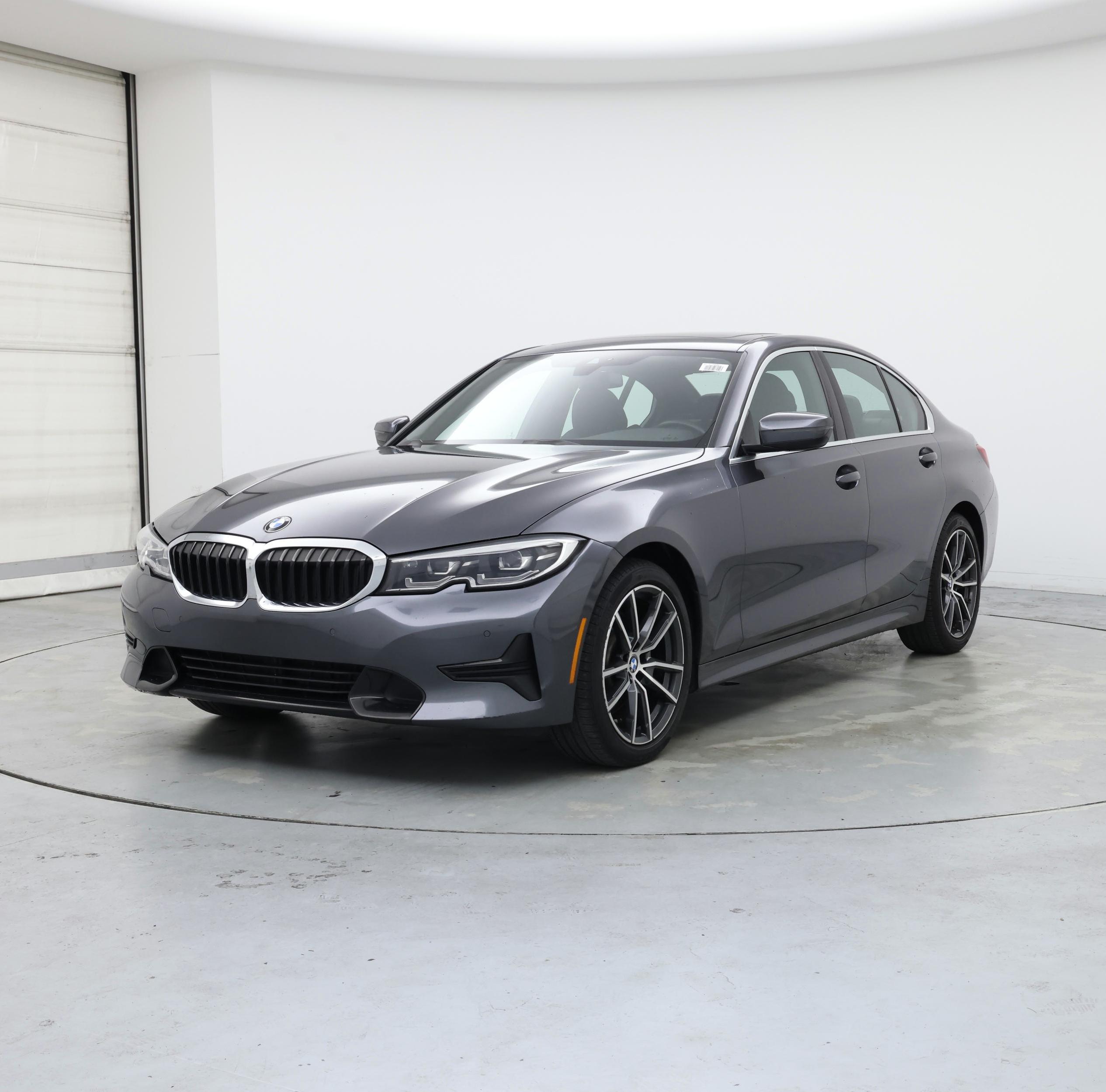 Thumbnail: 2019 BMW 3 Series - 4