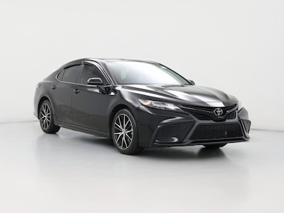 Black 2023 Toyota Camry SE