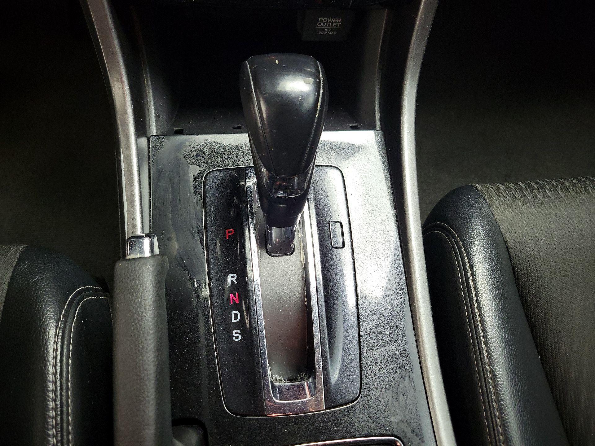 Thumbnail: 2016 Honda Accord - 17