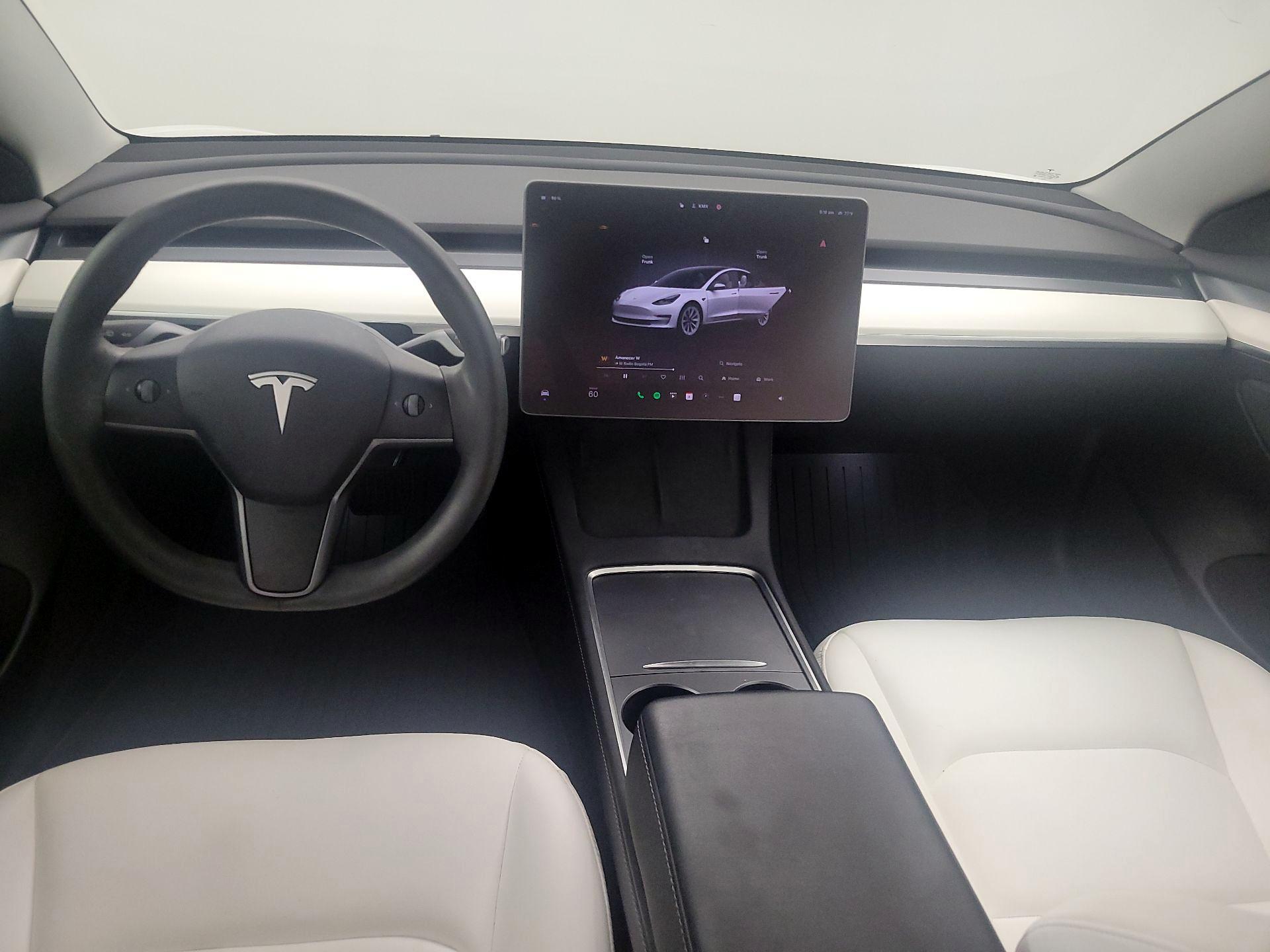 Thumbnail: 2022 Tesla Model 3 - 9