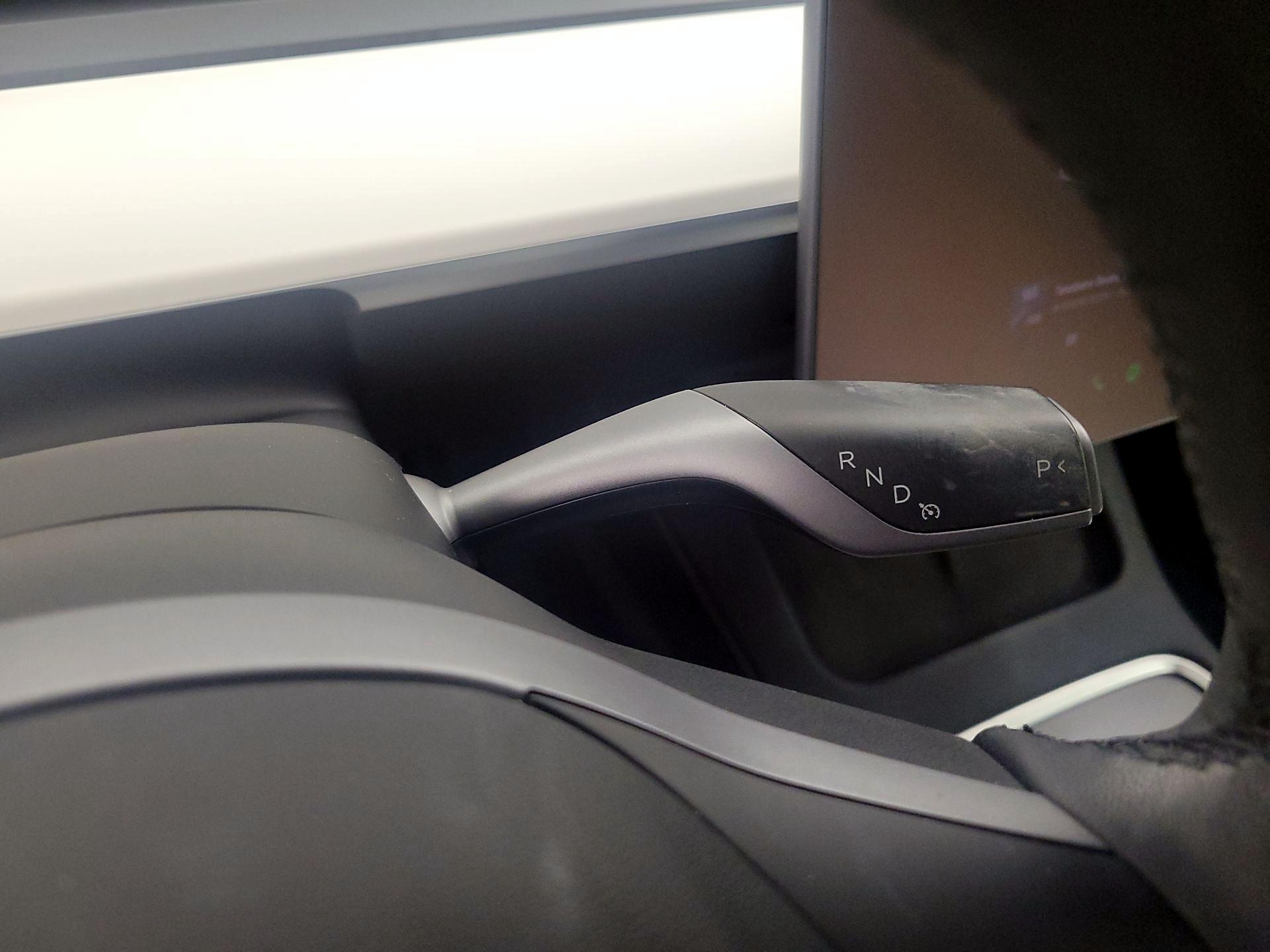 Thumbnail: 2022 Tesla Model 3 - 16