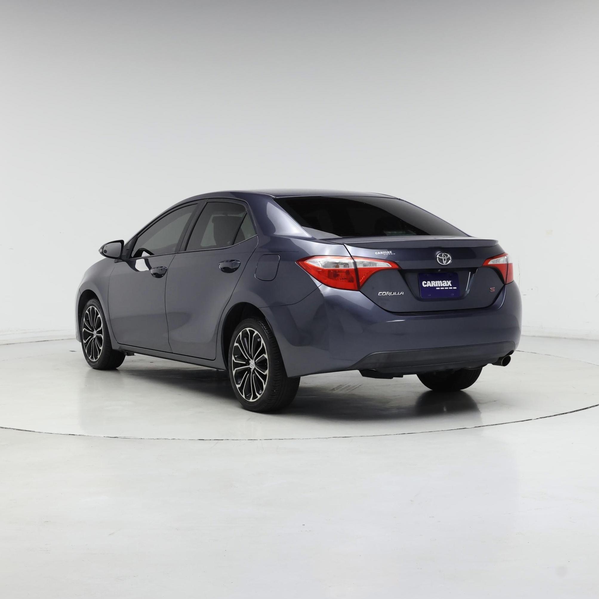 Thumbnail: 2015 Toyota Corolla - 2