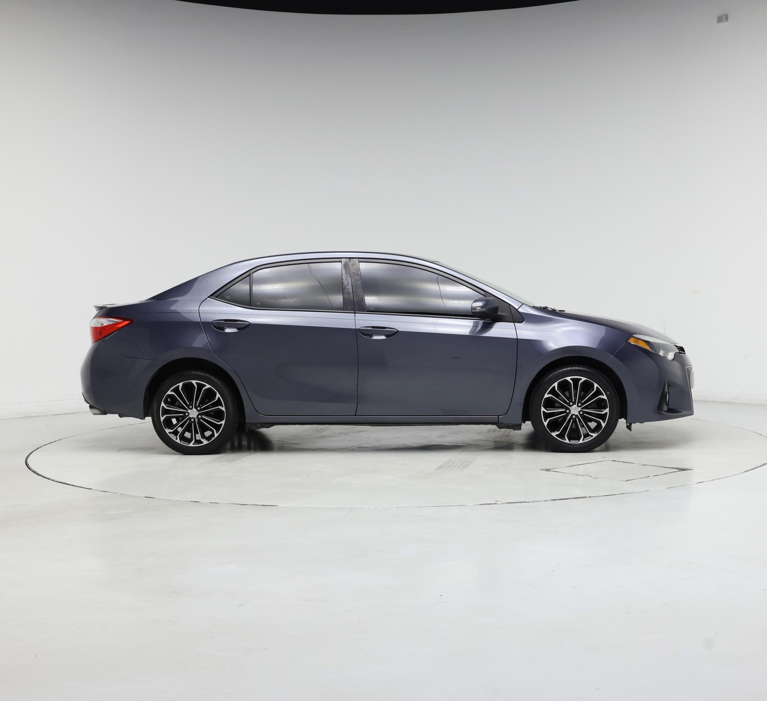 Thumbnail: 2015 Toyota Corolla - 7