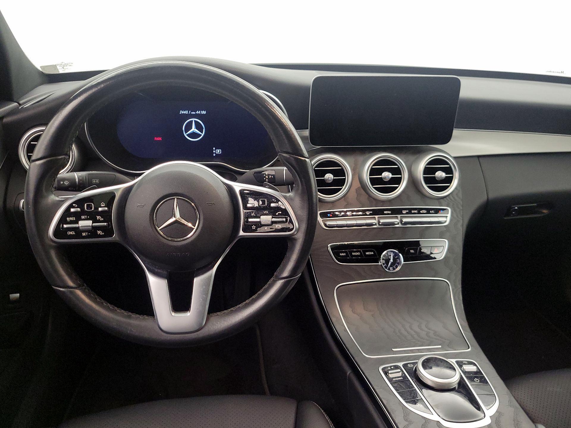 Thumbnail: 2021 Mercedes-Benz C-Class - 10