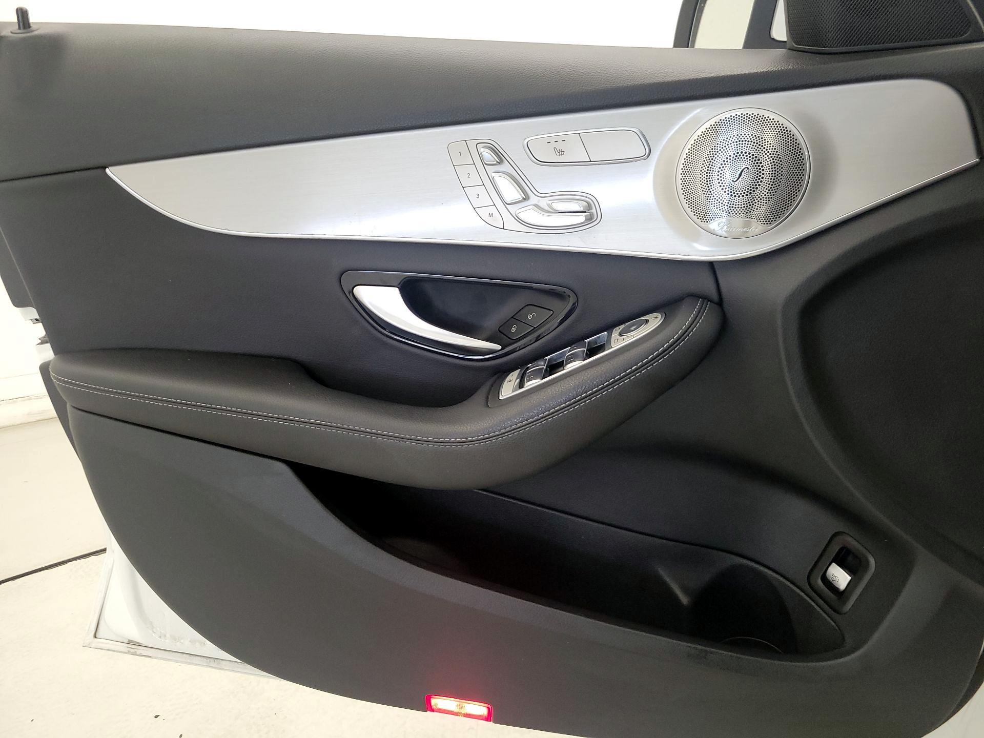 Thumbnail: 2021 Mercedes-Benz C-Class - 12