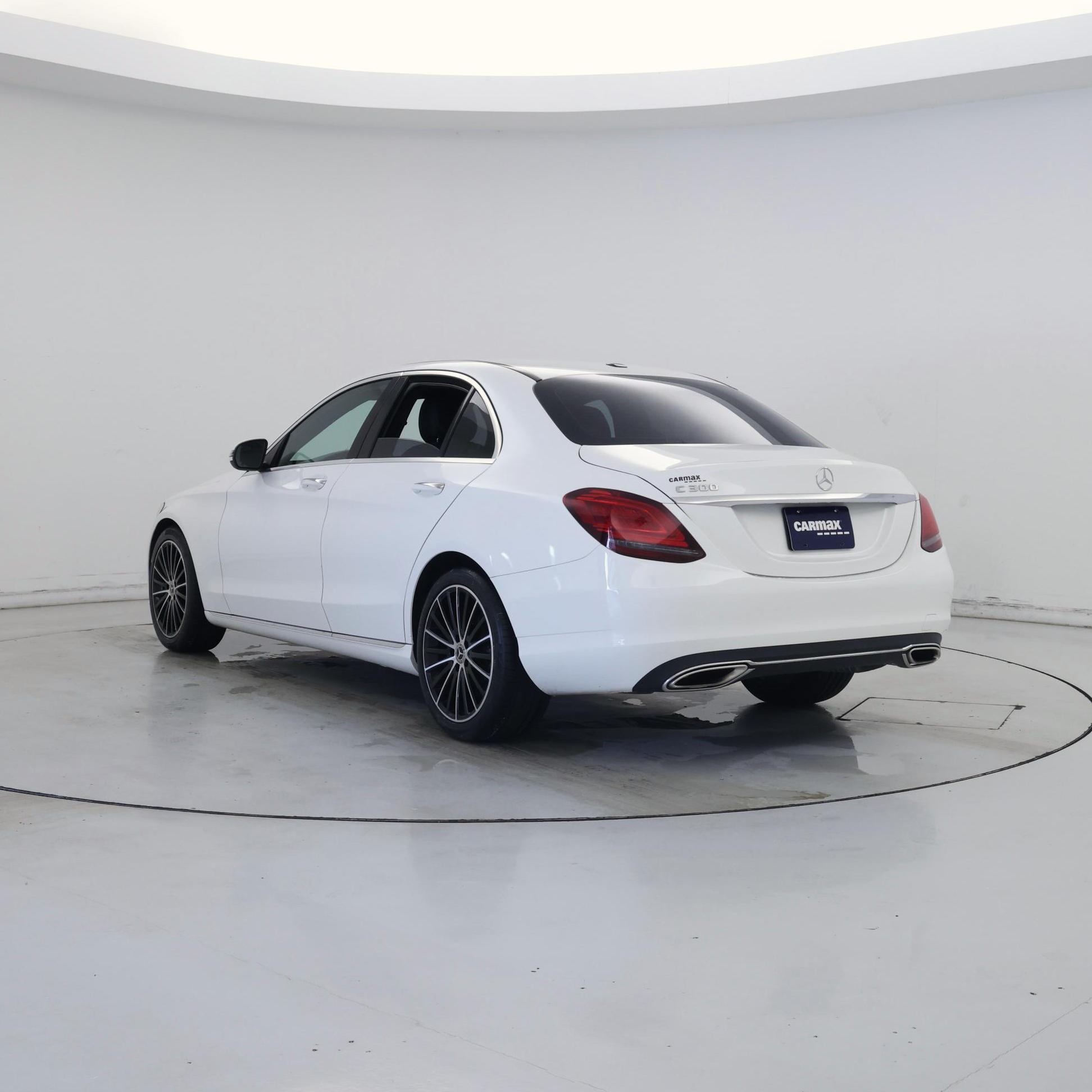 Thumbnail: 2021 Mercedes-Benz C-Class - 2