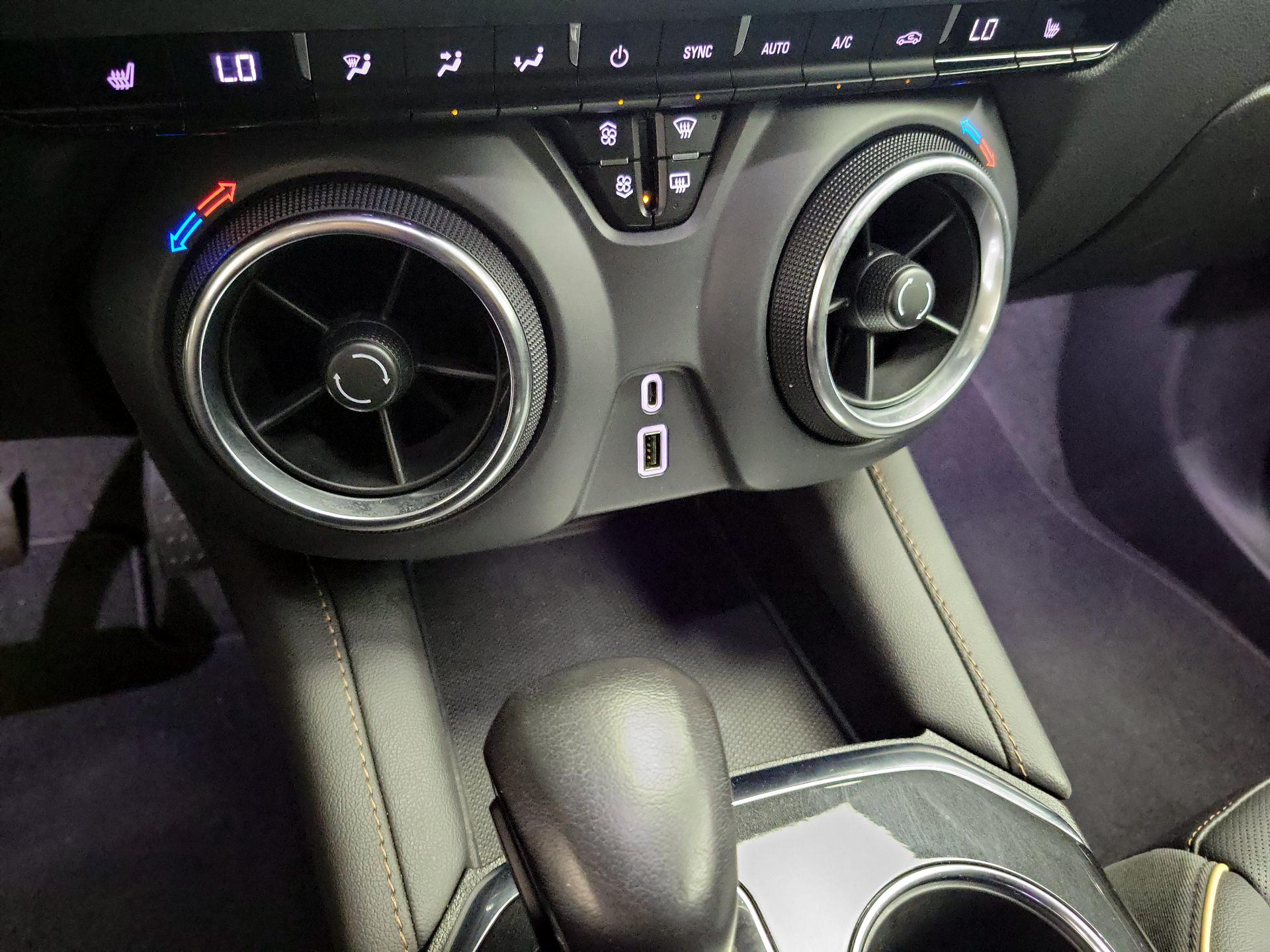 Thumbnail: 2022 Chevrolet Blazer - 16