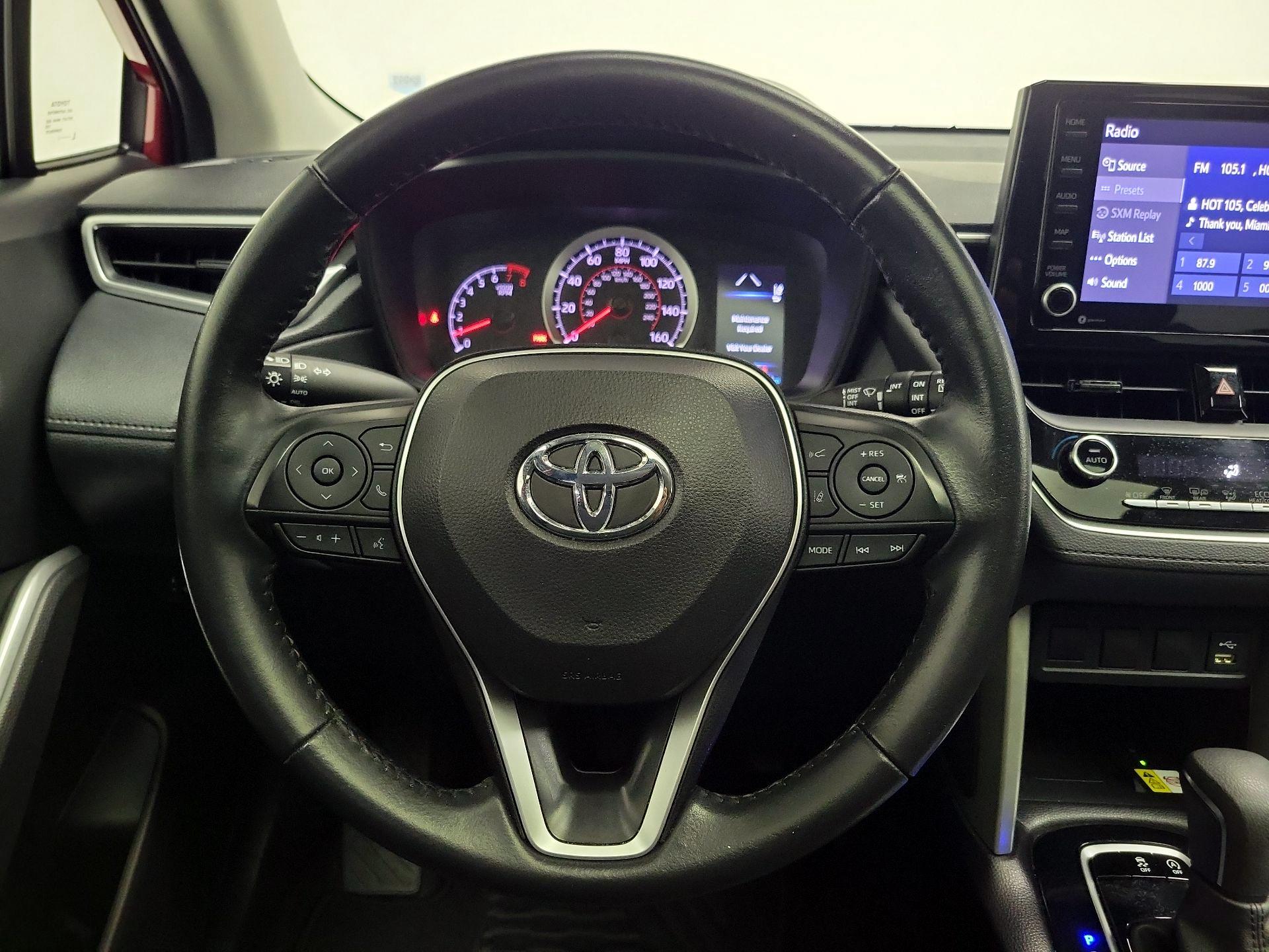 Thumbnail: 2022 Toyota Corolla Cross - 10