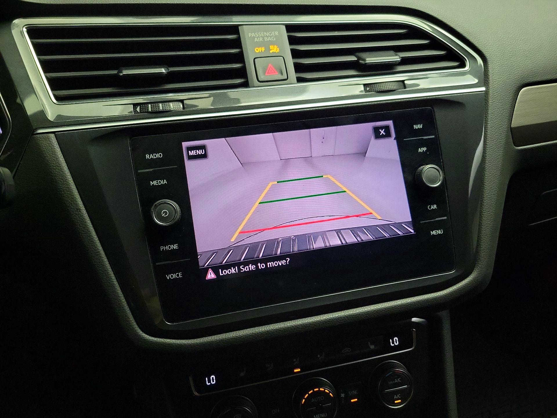 Thumbnail: 2019 Volkswagen Tiguan - 15