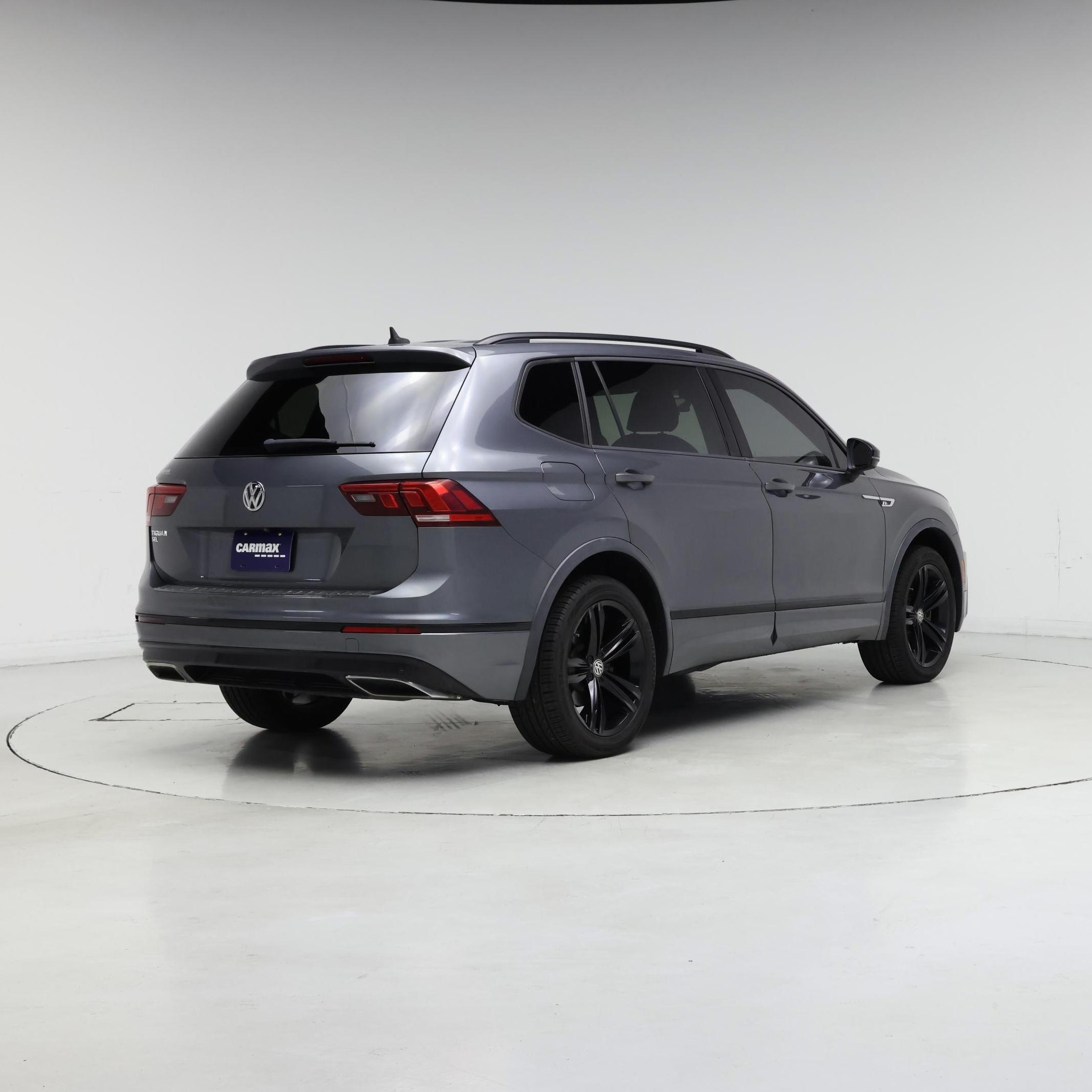 Thumbnail: 2019 Volkswagen Tiguan - 8