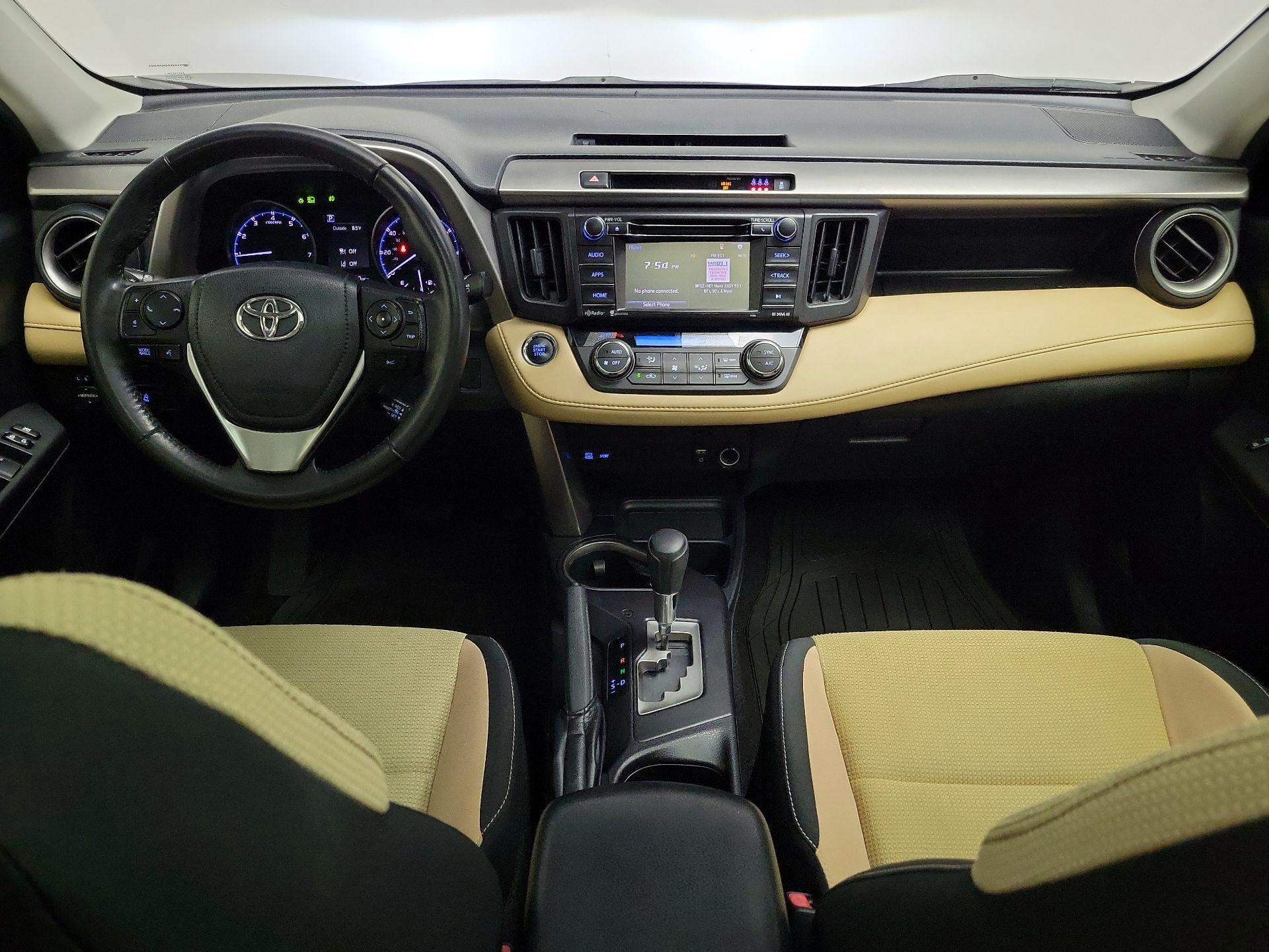Thumbnail: 2018 Toyota RAV4 - 9
