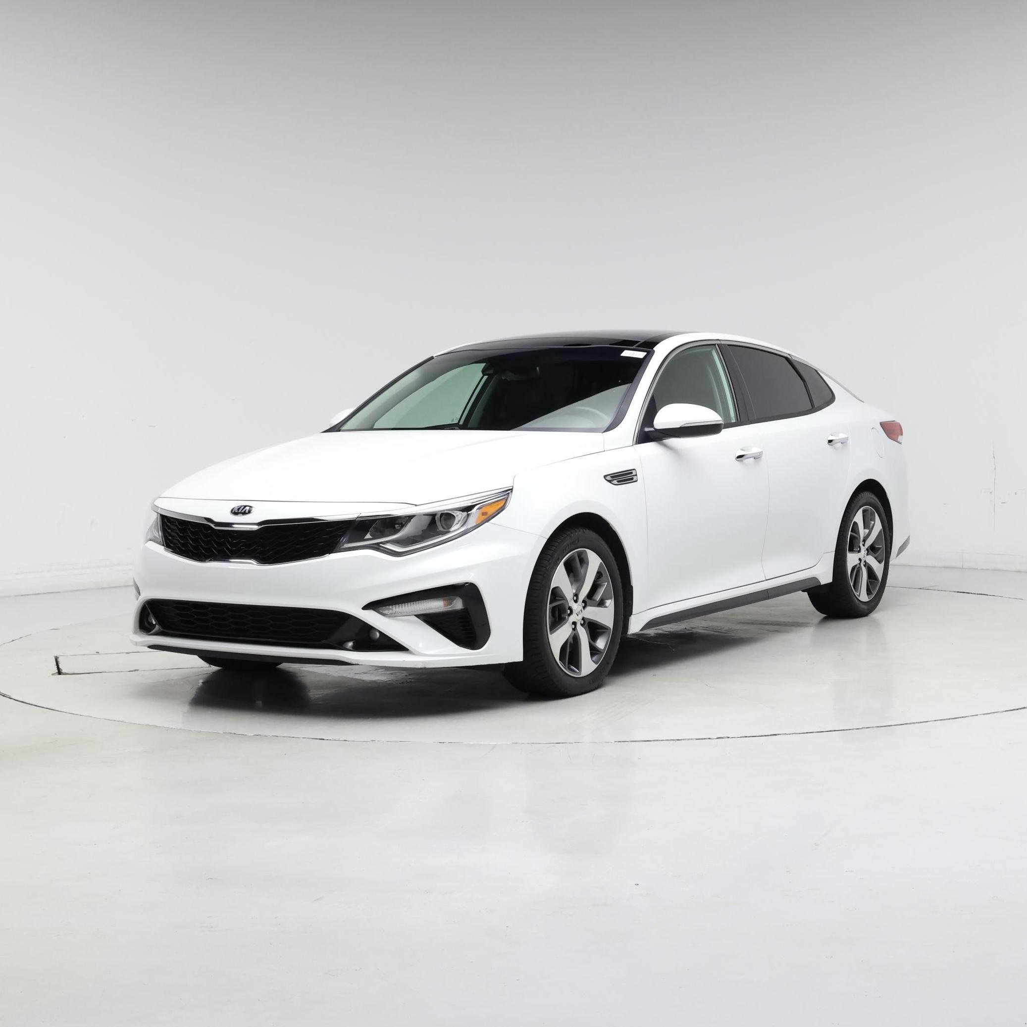 Thumbnail: 2019 Kia Optima - 4