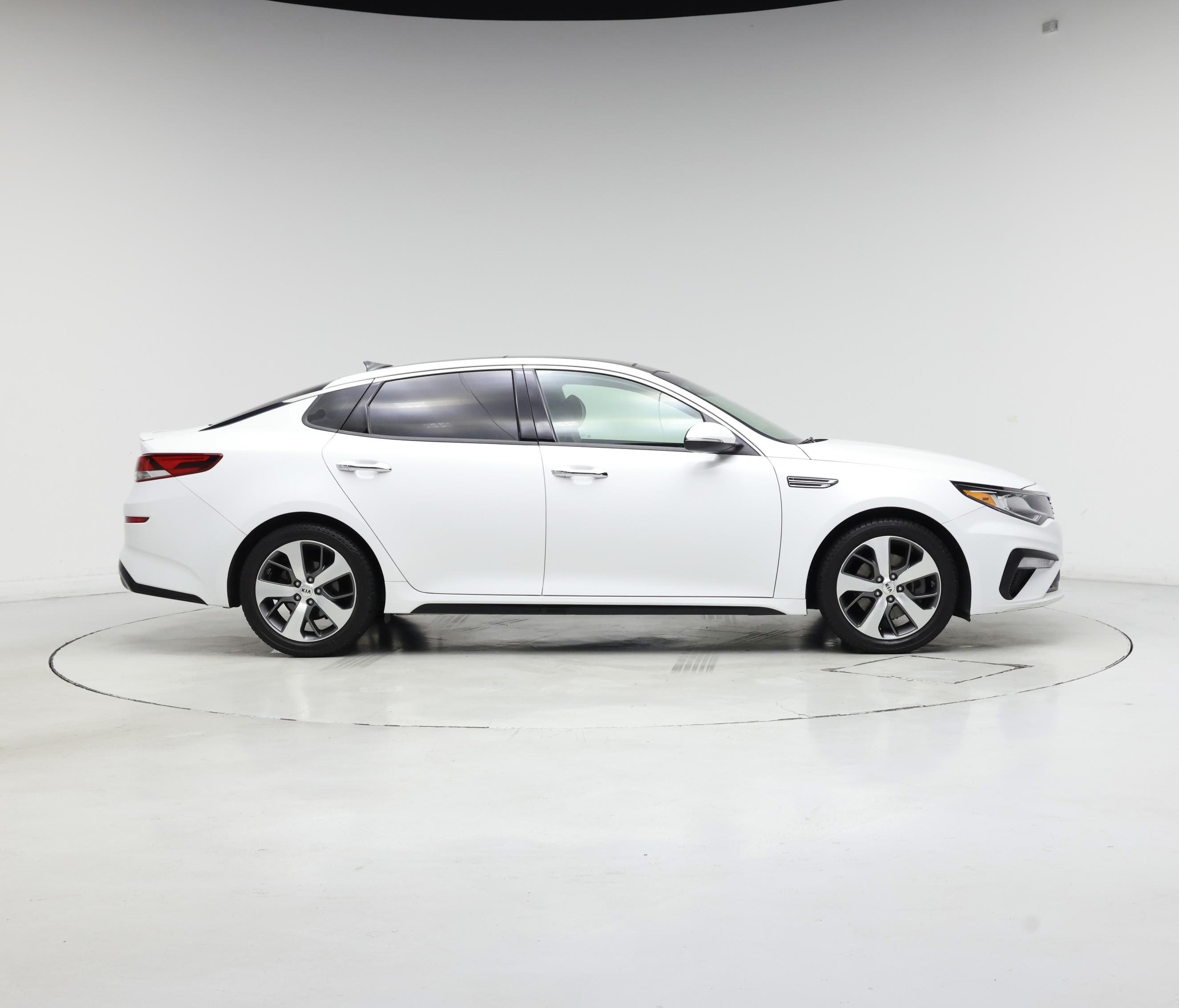 Thumbnail: 2019 Kia Optima - 7