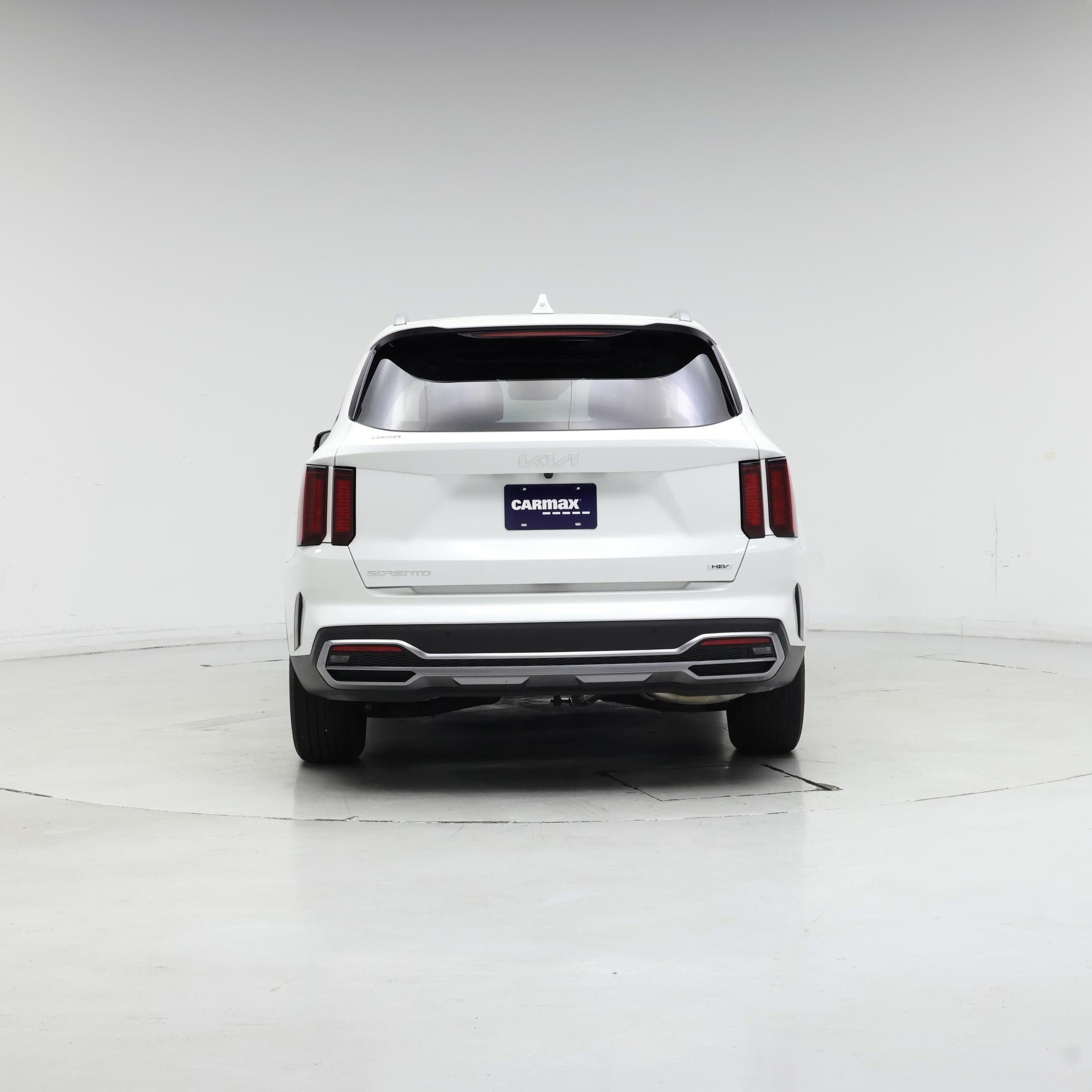 Thumbnail: 2023 Kia Sorento - 6