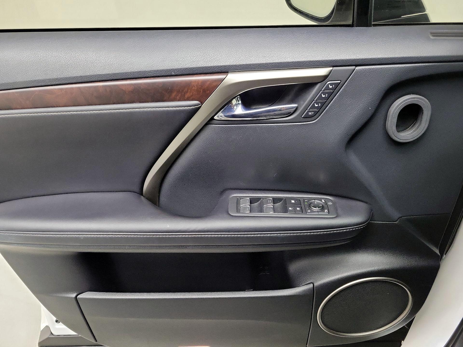 Thumbnail: 2020 Lexus RX - 12