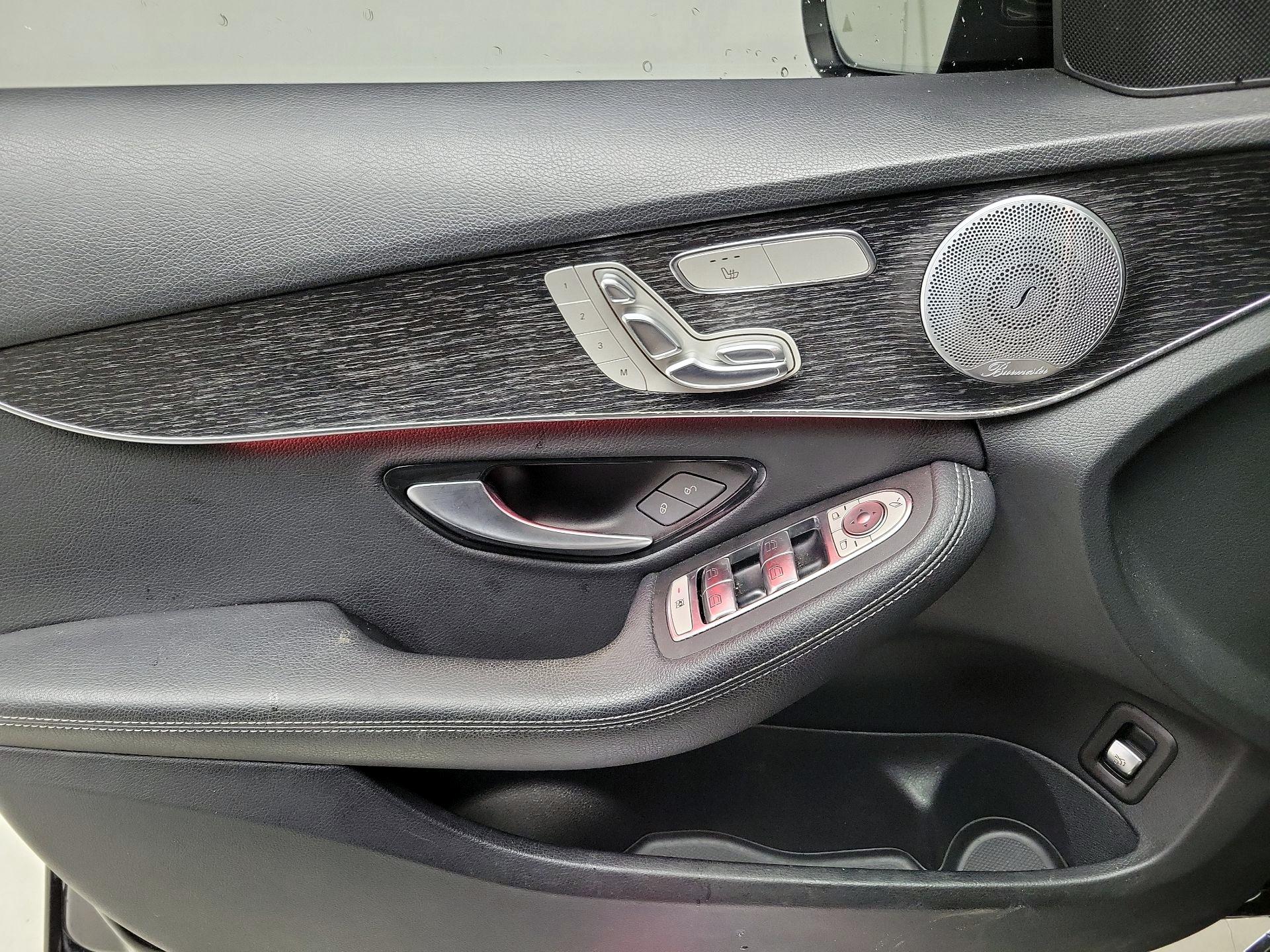Thumbnail: 2021 Mercedes-Benz C-Class - 12