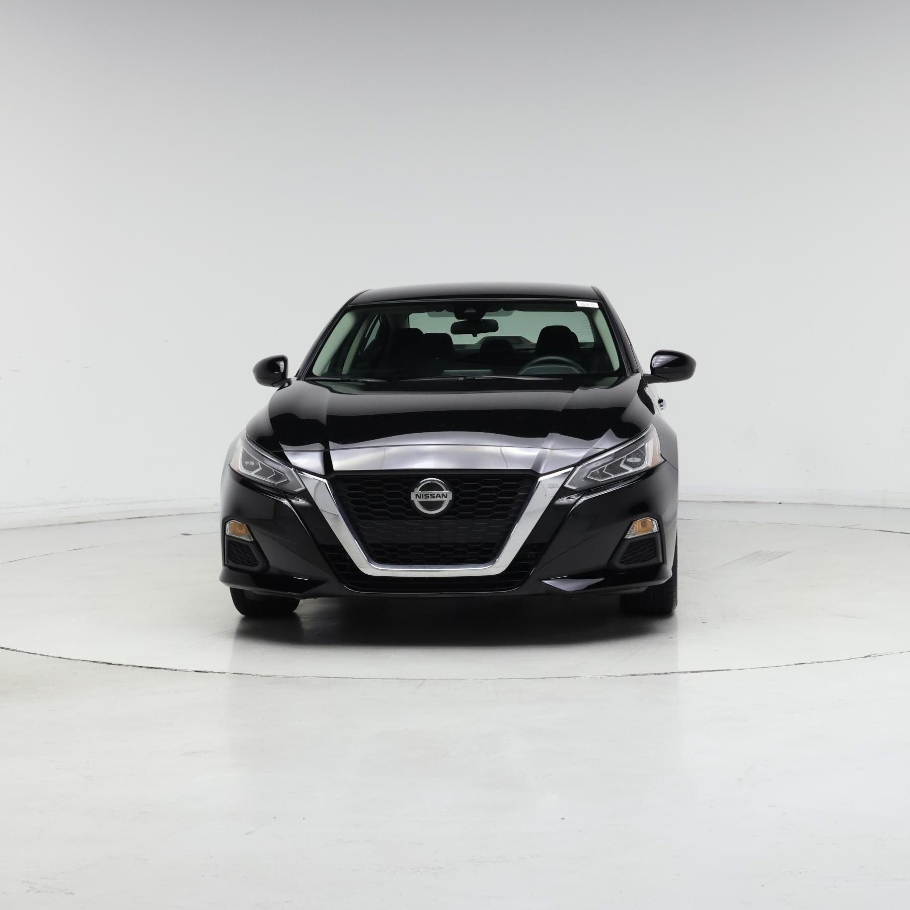Thumbnail: 2022 Nissan Altima - 5