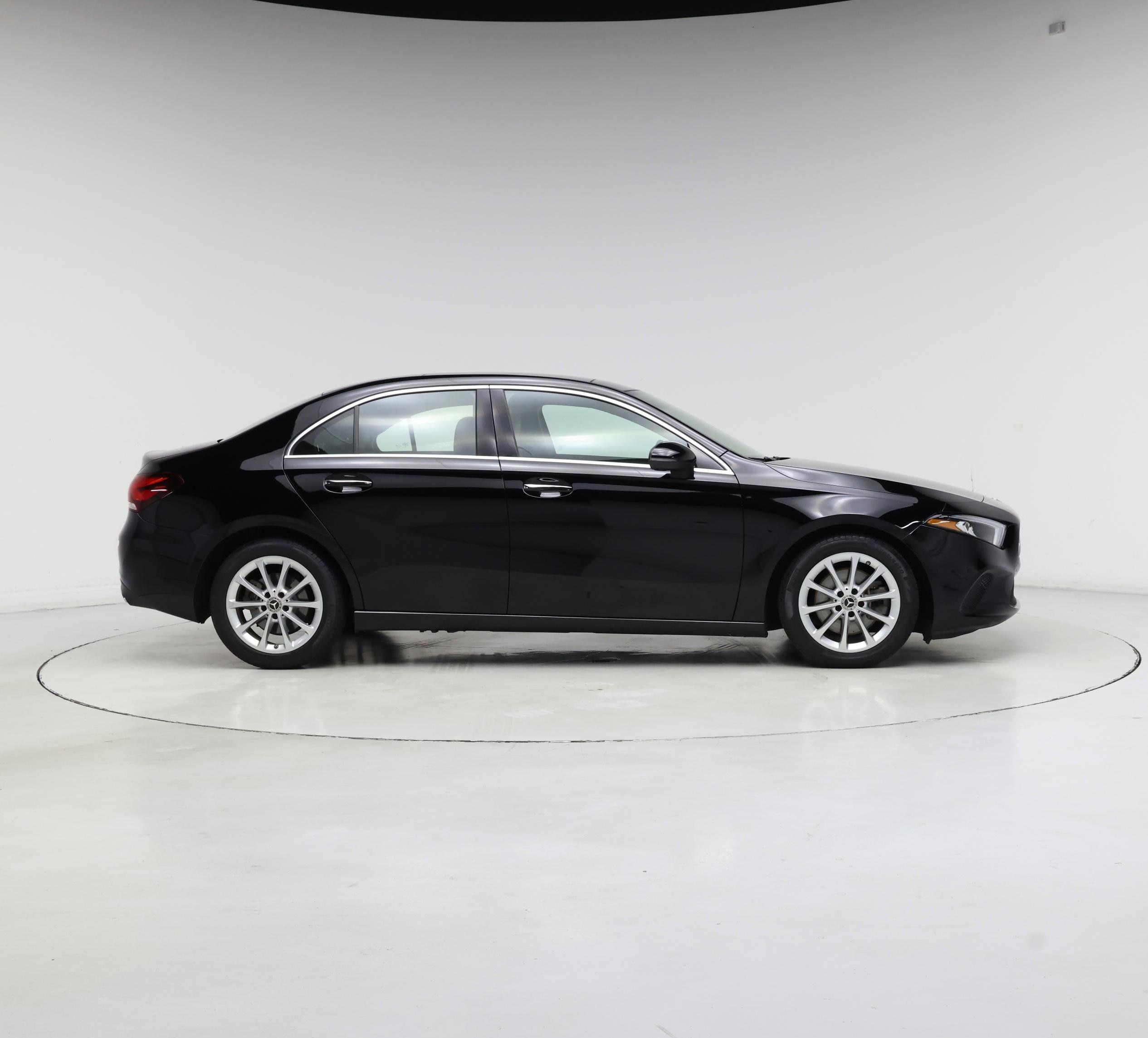 Thumbnail: 2020 Mercedes-Benz A-Class - 7