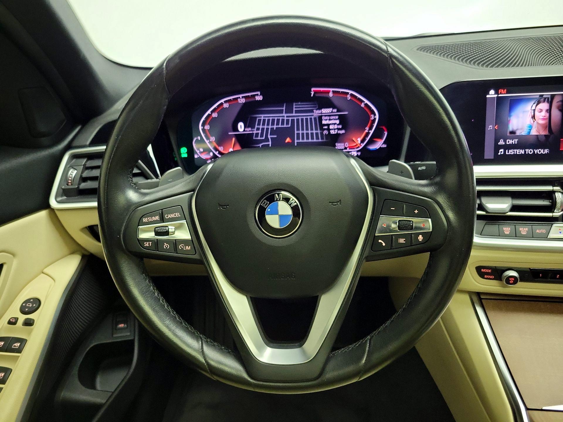 Thumbnail: 2020 BMW 3 Series - 10
