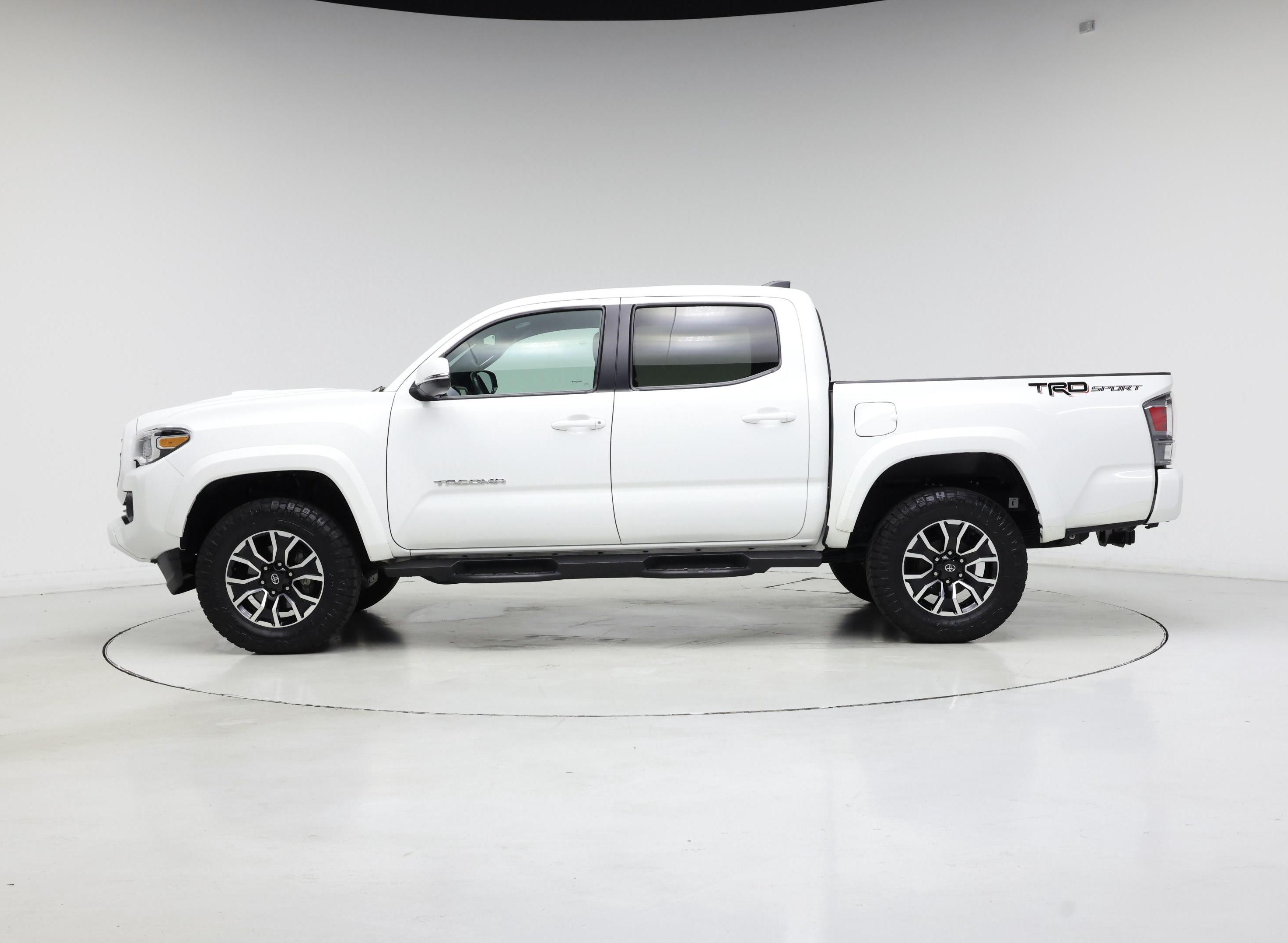 Thumbnail: 2023 Toyota Tacoma - 3