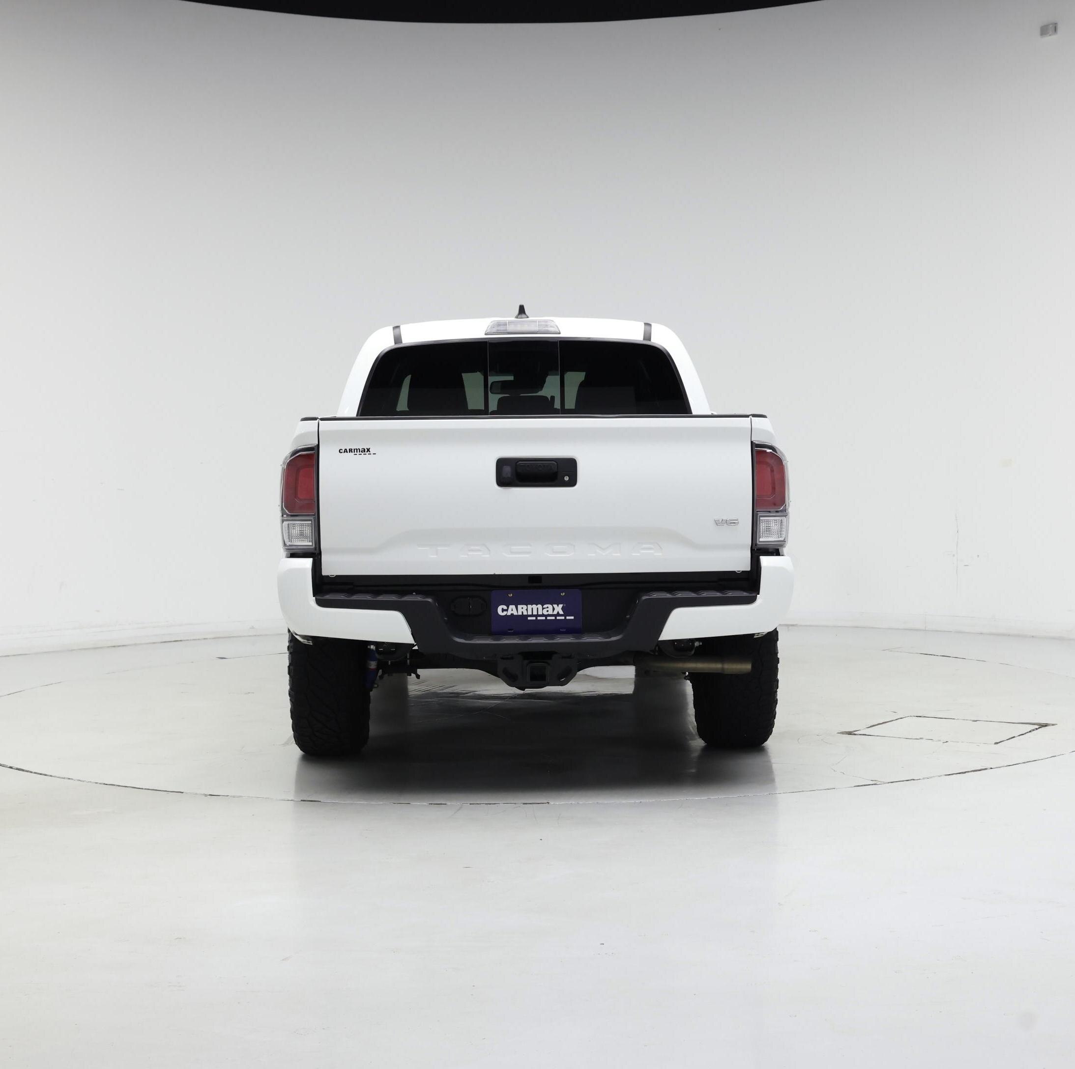 Thumbnail: 2023 Toyota Tacoma - 6