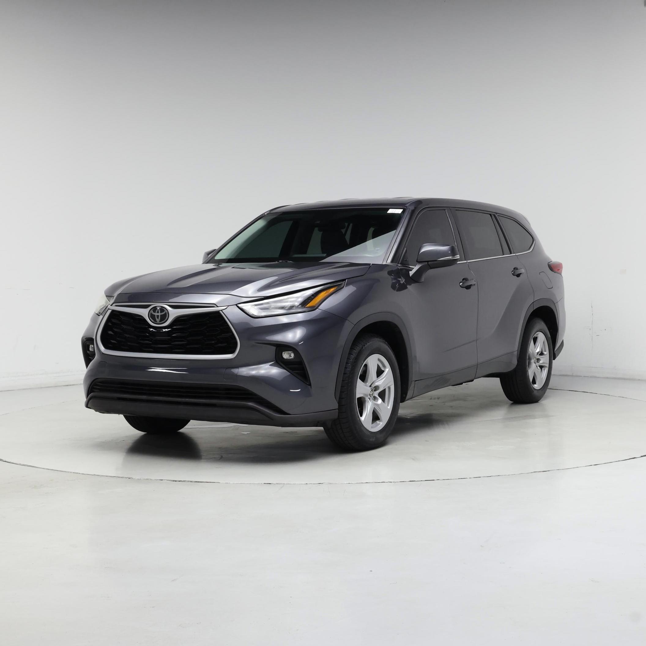 Thumbnail: 2020 Toyota Highlander - 4