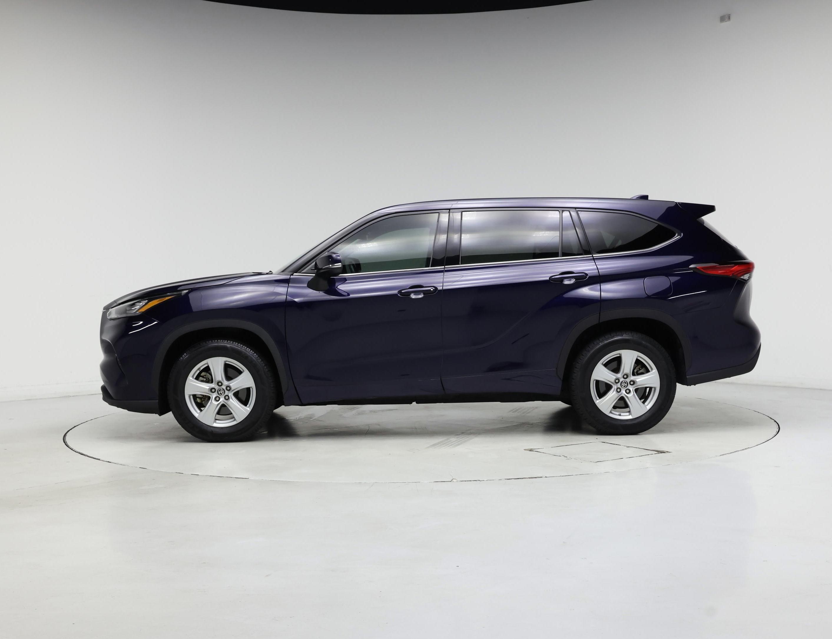 Thumbnail: 2020 Toyota Highlander - 3