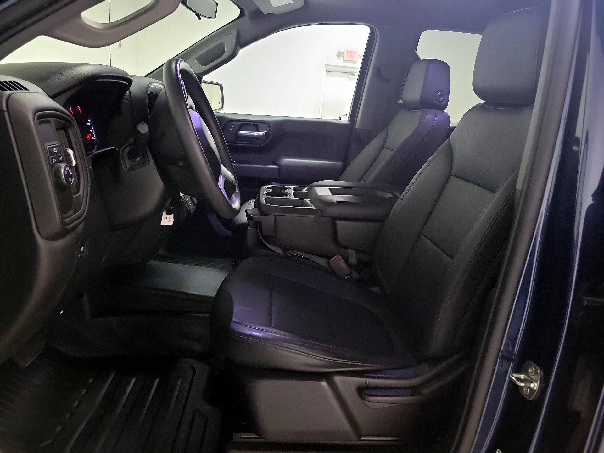 Thumbnail: 2020 Chevrolet Silverado 1500 - 11