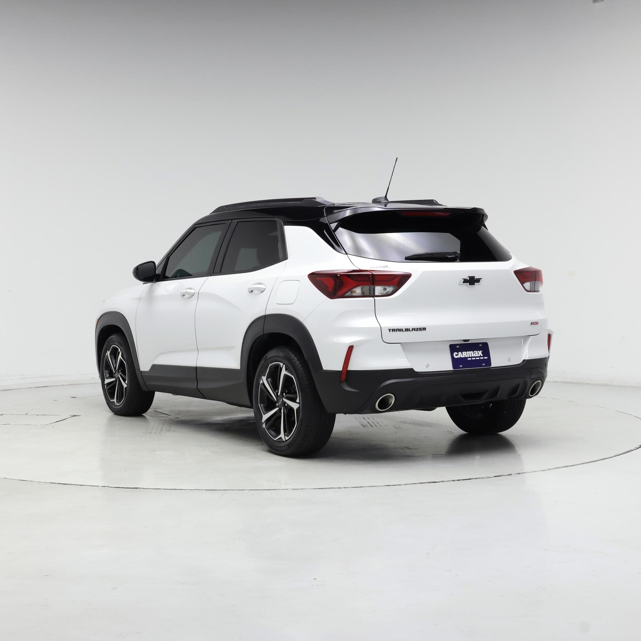 Thumbnail: 2023 Chevrolet TrailBlazer - 2