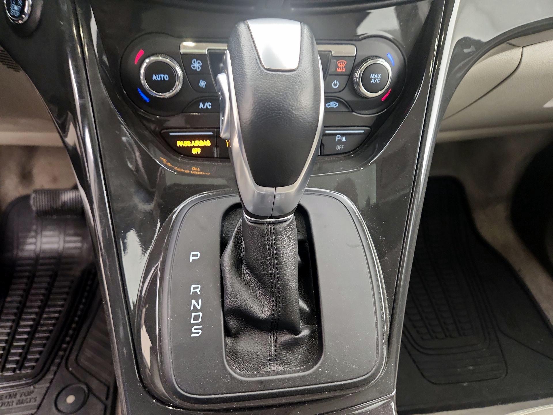 Thumbnail: 2016 Ford Escape - 18