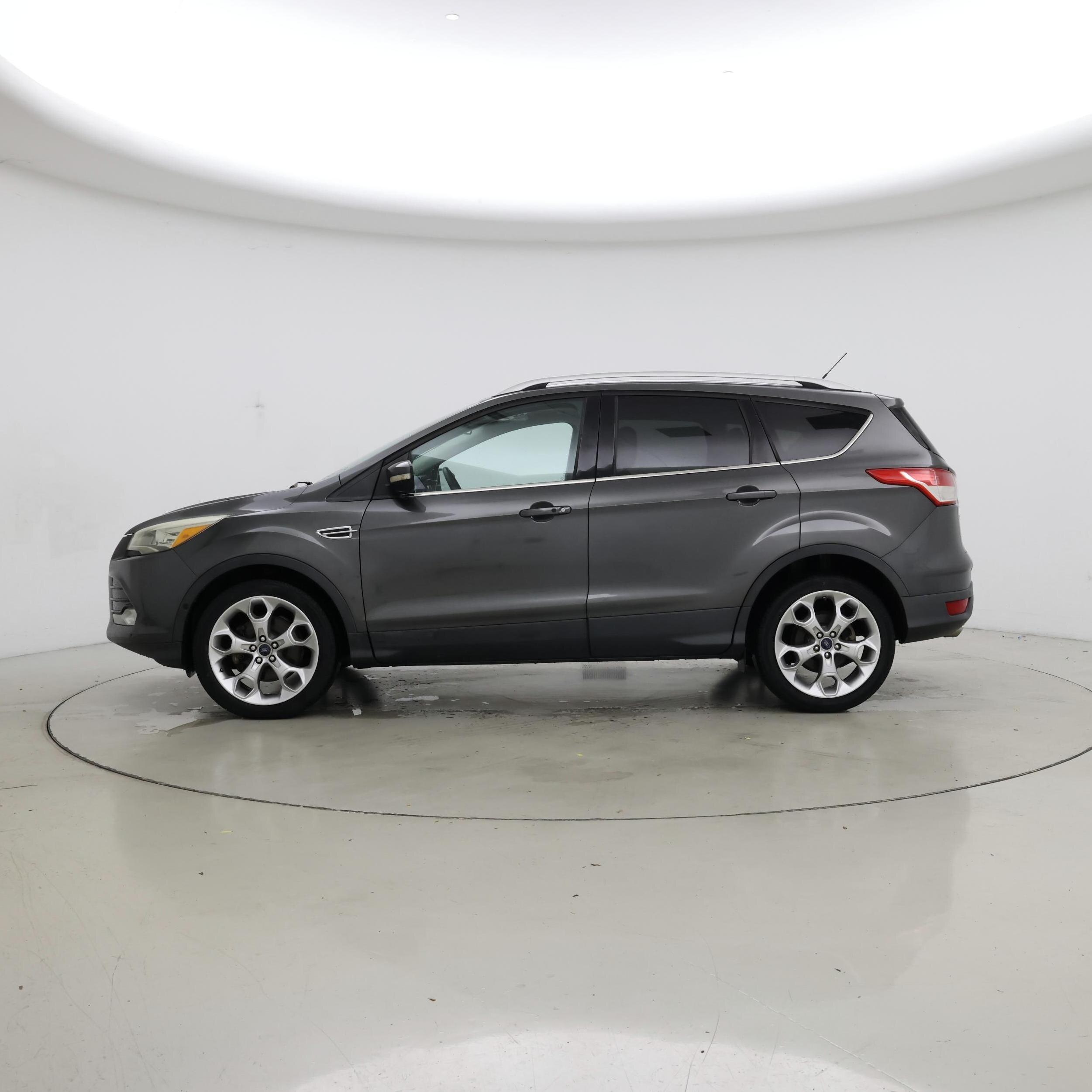 Thumbnail: 2016 Ford Escape - 3