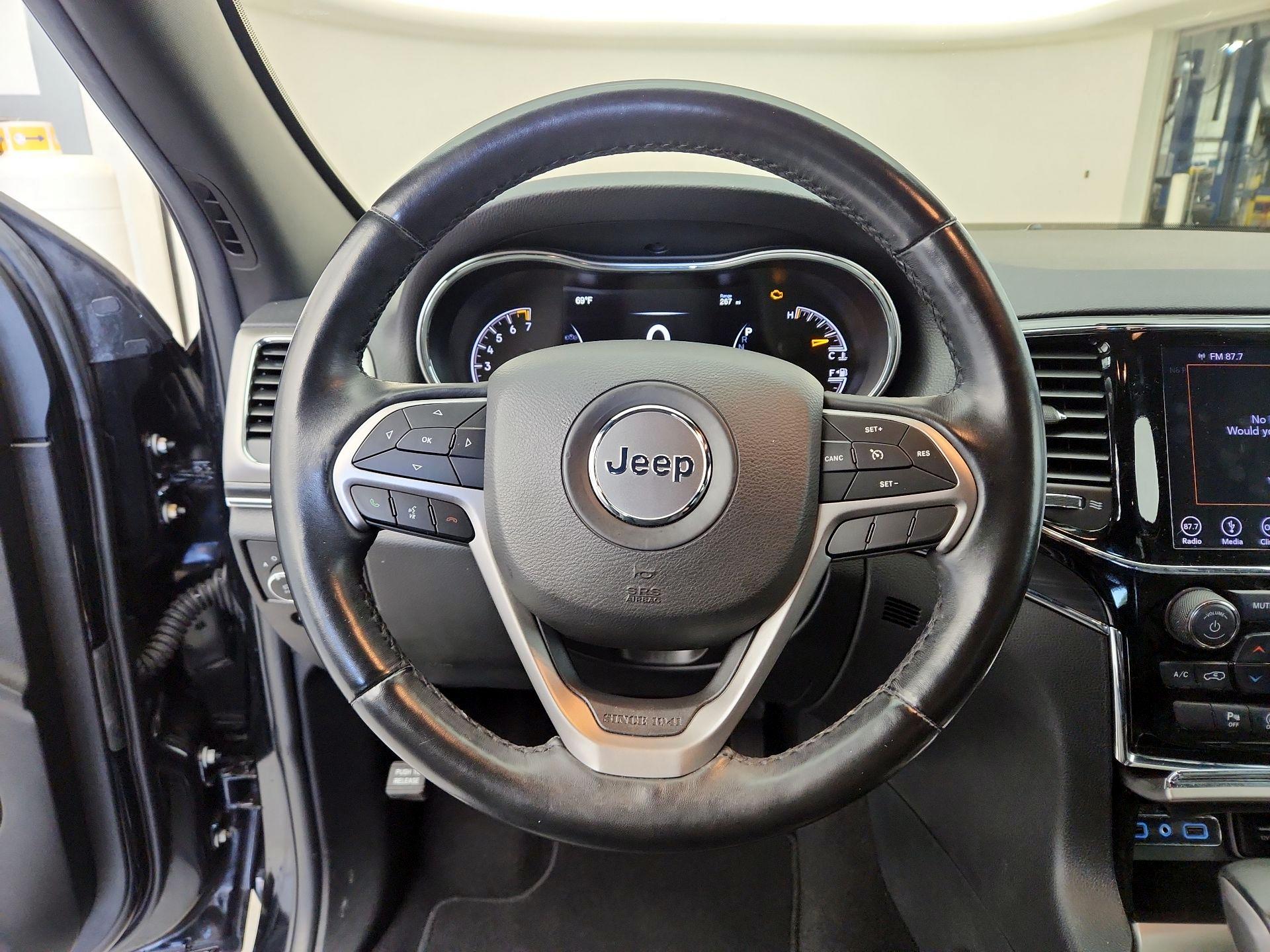 Thumbnail: 2019 Jeep Grand Cherokee - 10