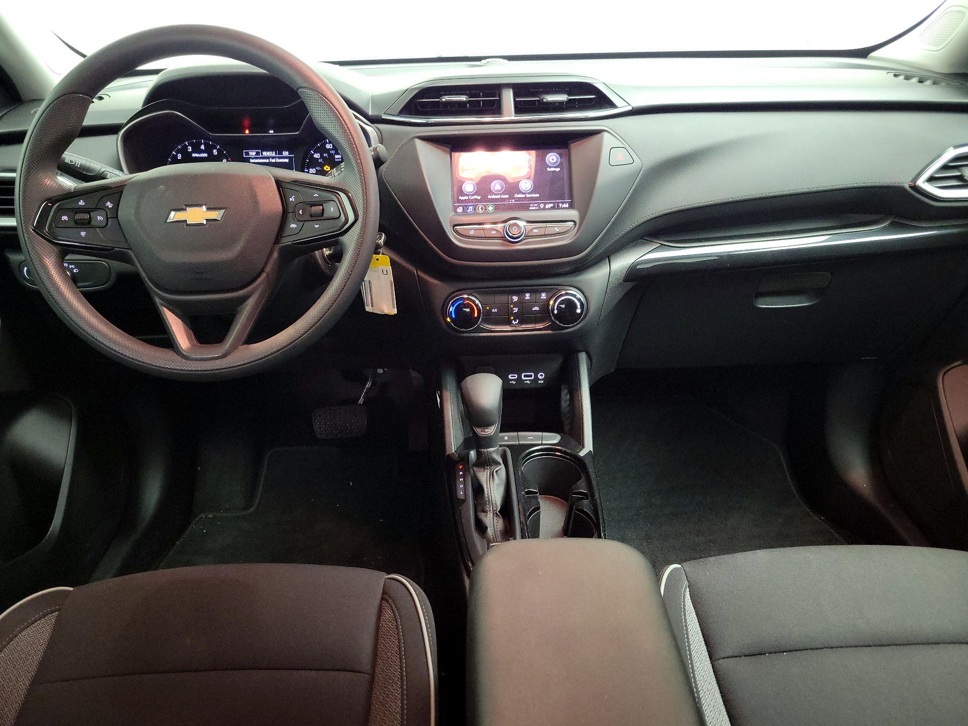 Thumbnail: 2021 Chevrolet TrailBlazer - 9