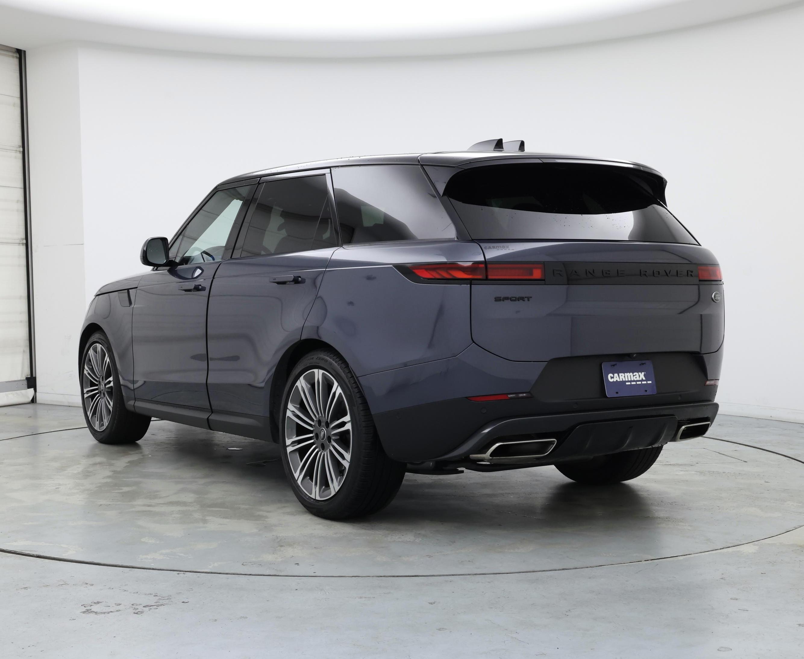 Thumbnail: 2023 Land Rover Range Rover Sport - 2
