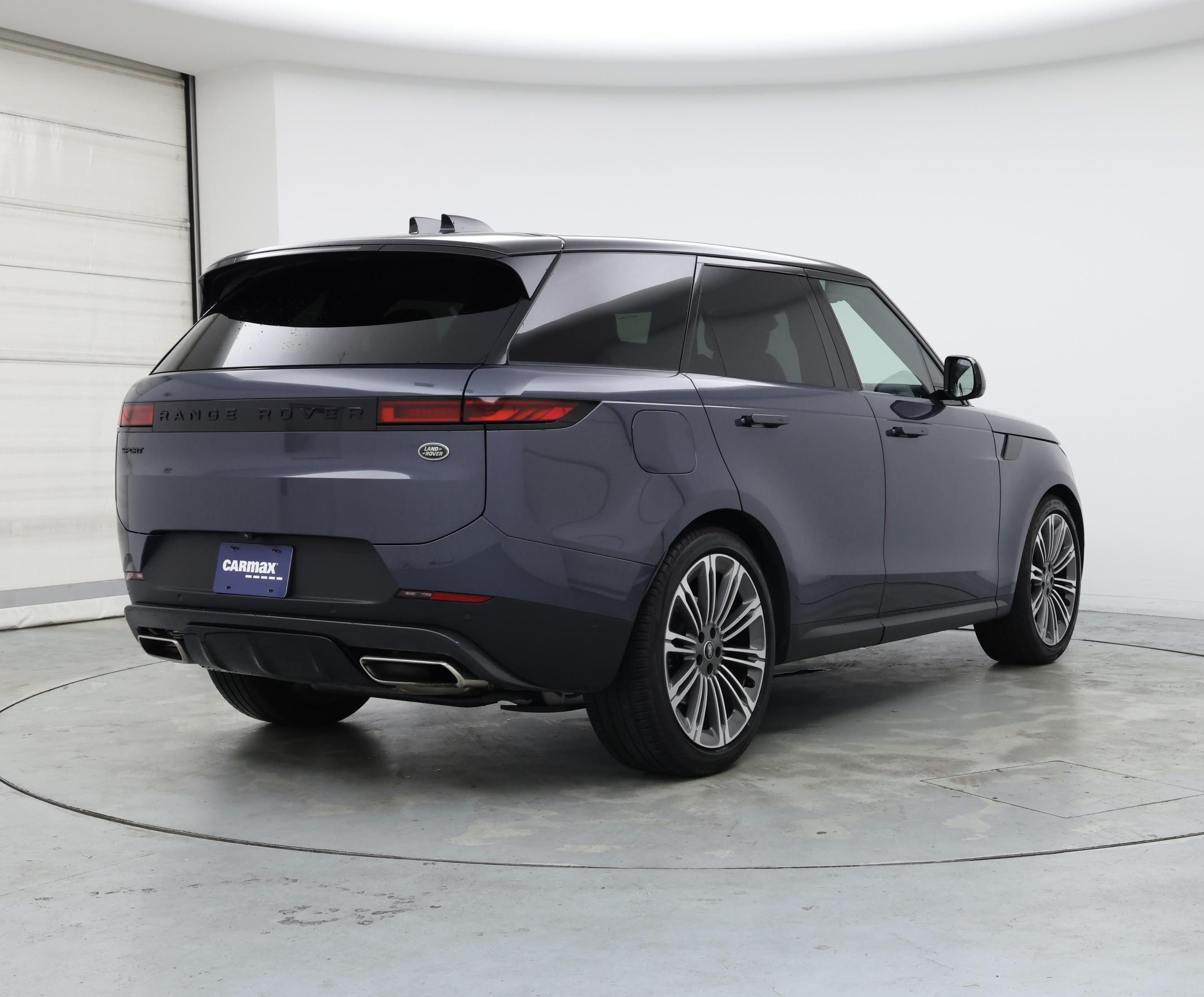 Thumbnail: 2023 Land Rover Range Rover Sport - 8