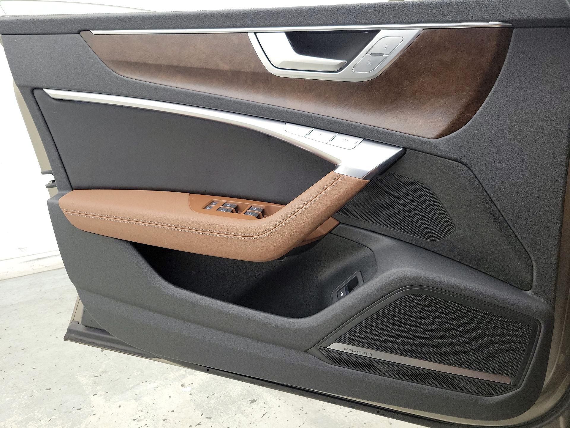 Thumbnail: 2020 Audi A7 - 12