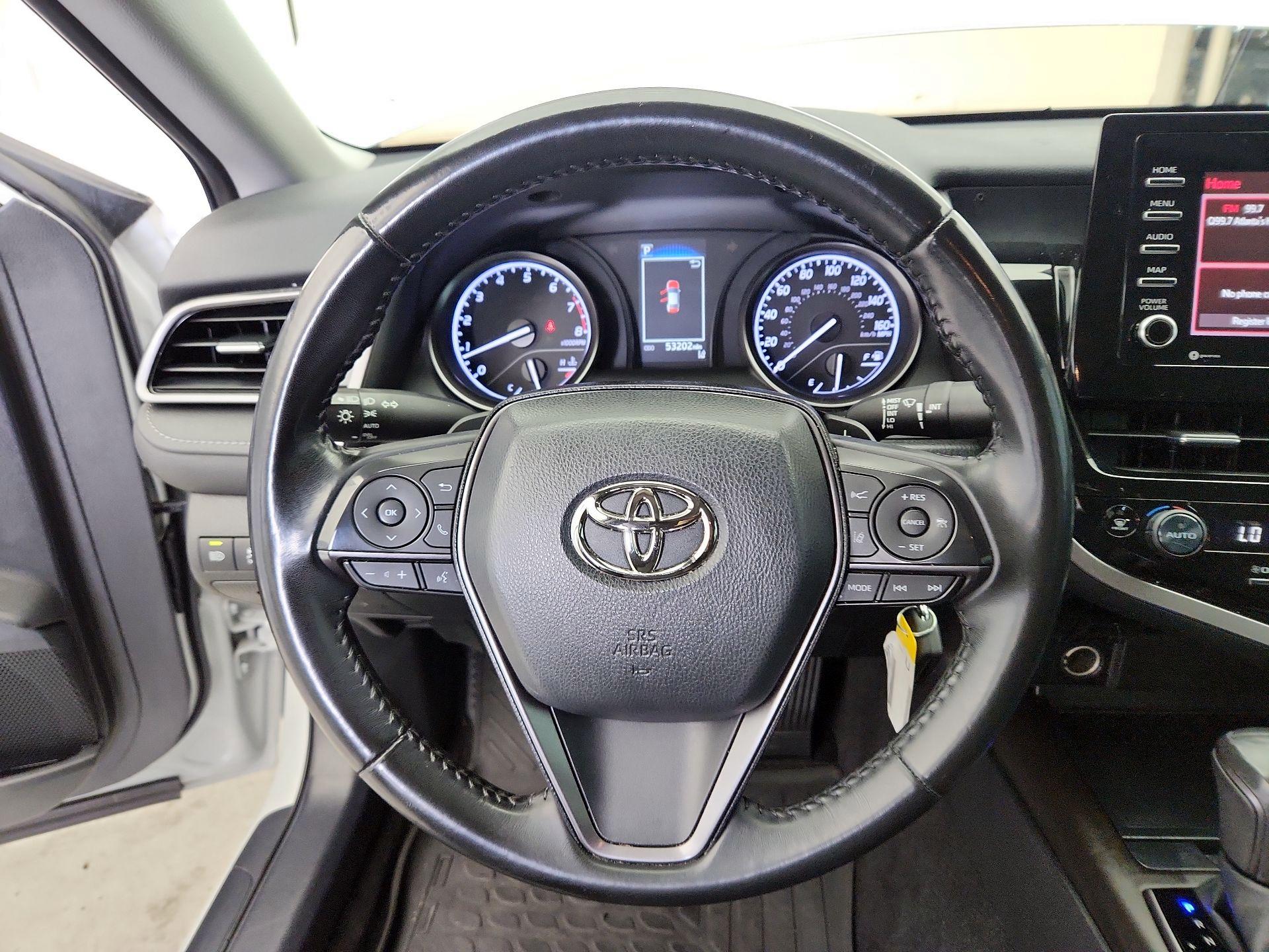 Thumbnail: 2022 Toyota Camry - 10