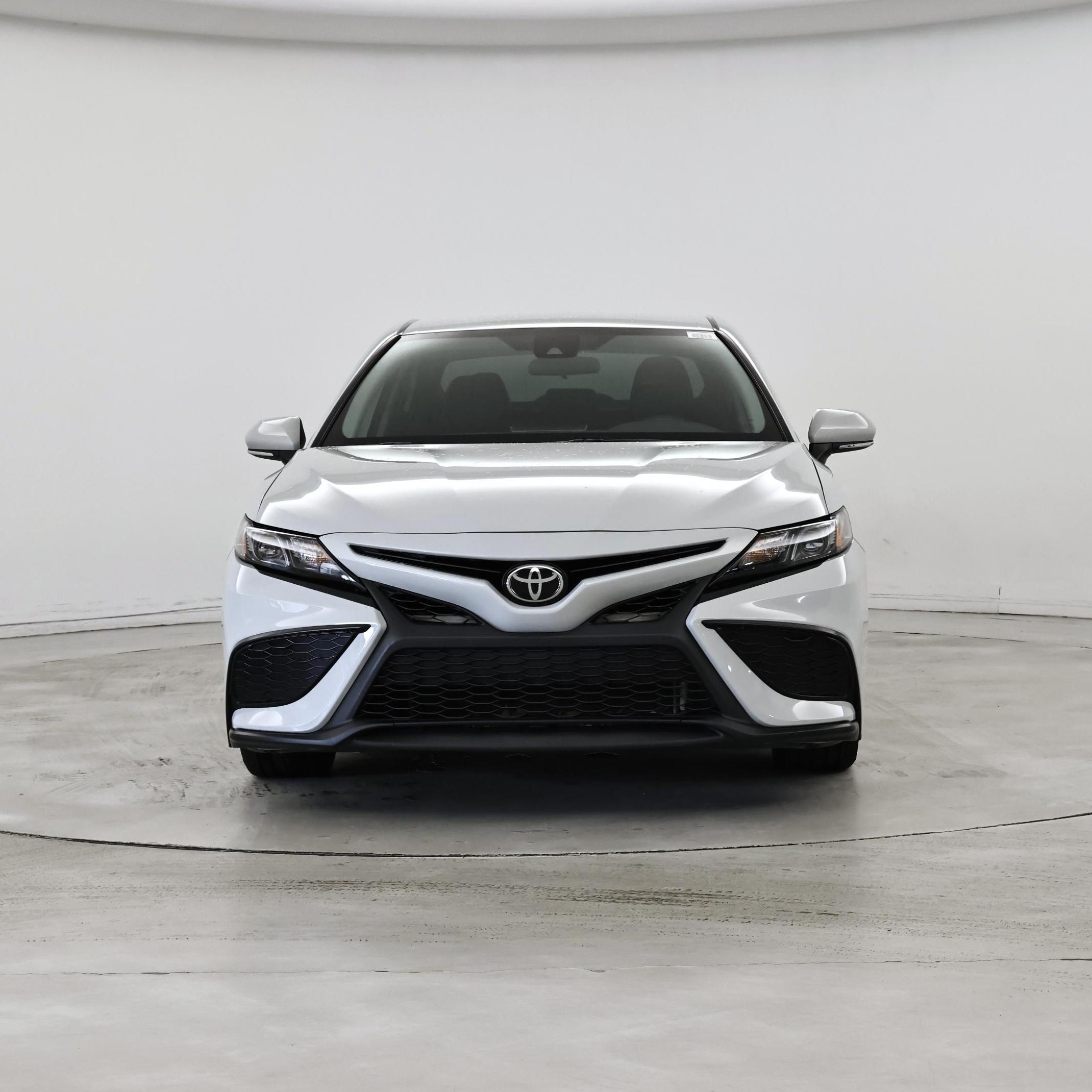 Thumbnail: 2022 Toyota Camry - 5