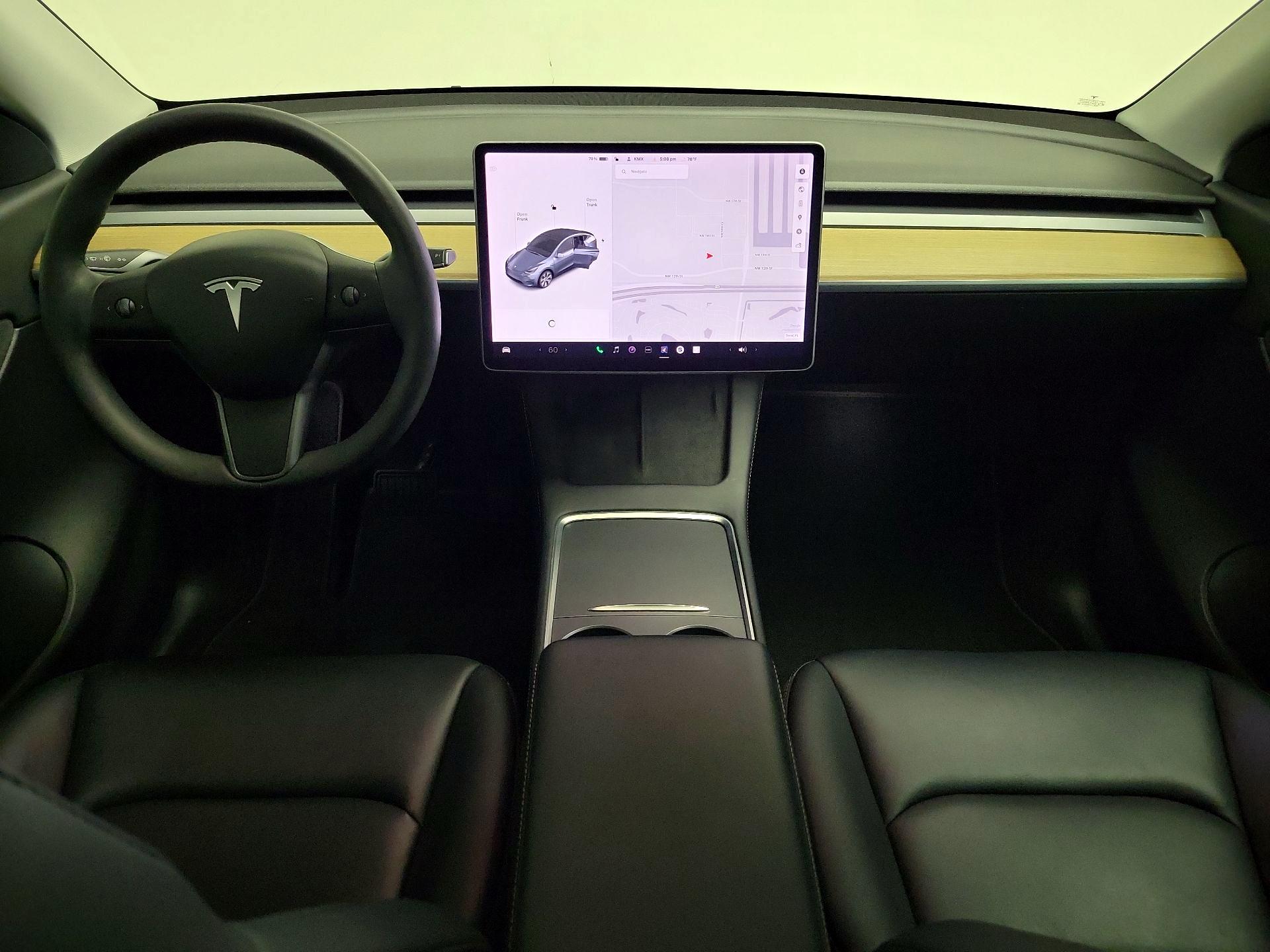 Thumbnail: 2022 Tesla Model Y - 9