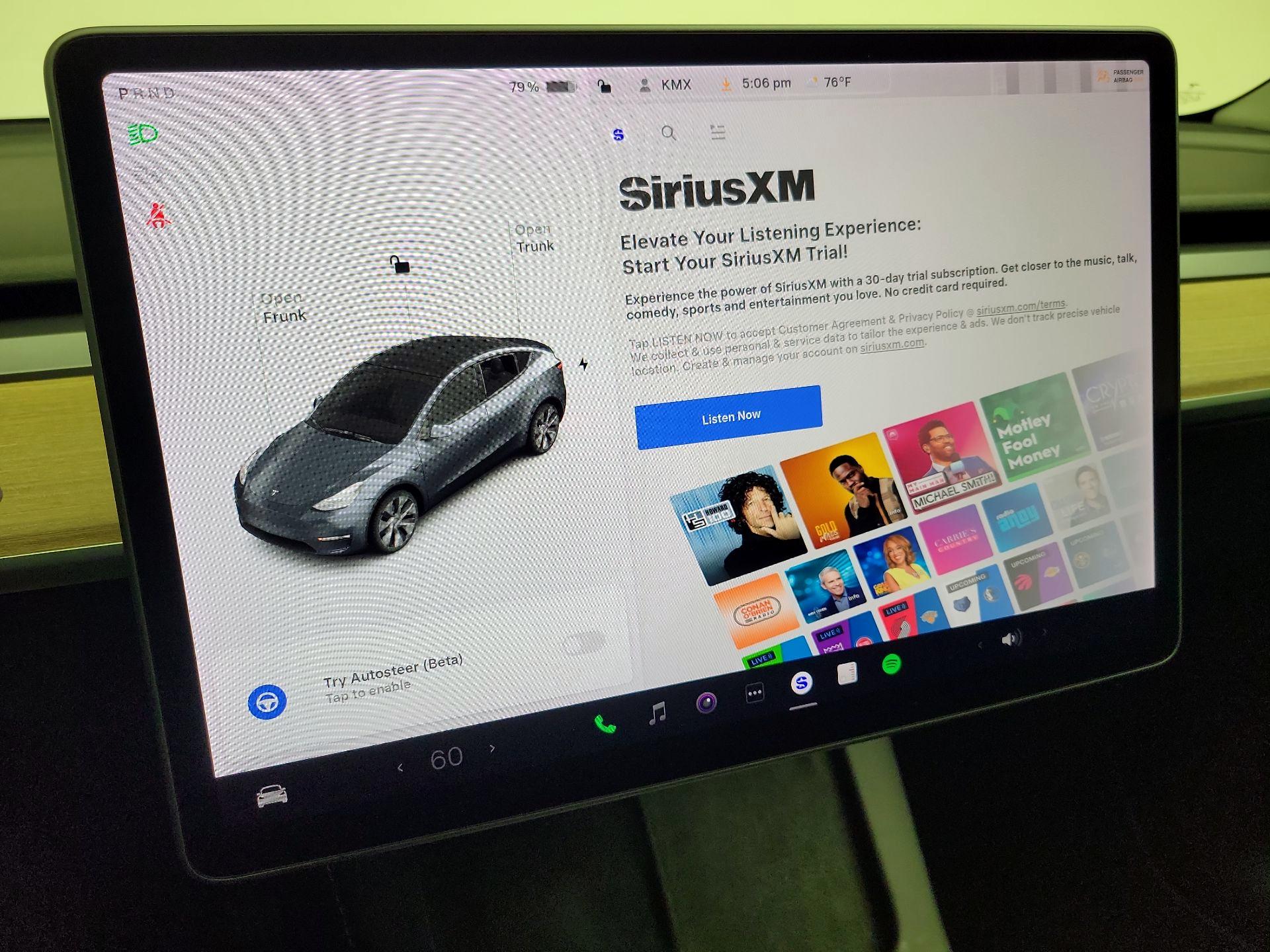 Thumbnail: 2022 Tesla Model Y - 15