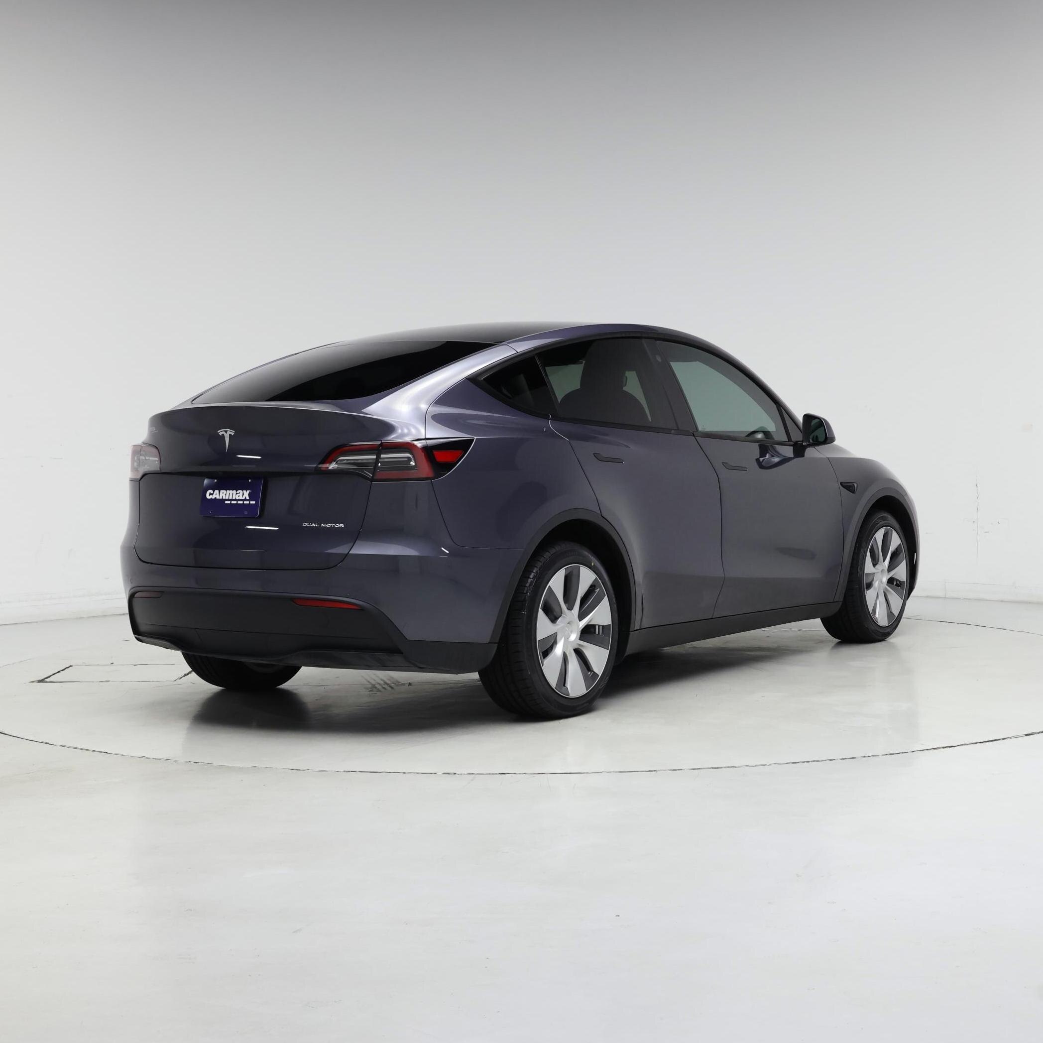 Thumbnail: 2022 Tesla Model Y - 8