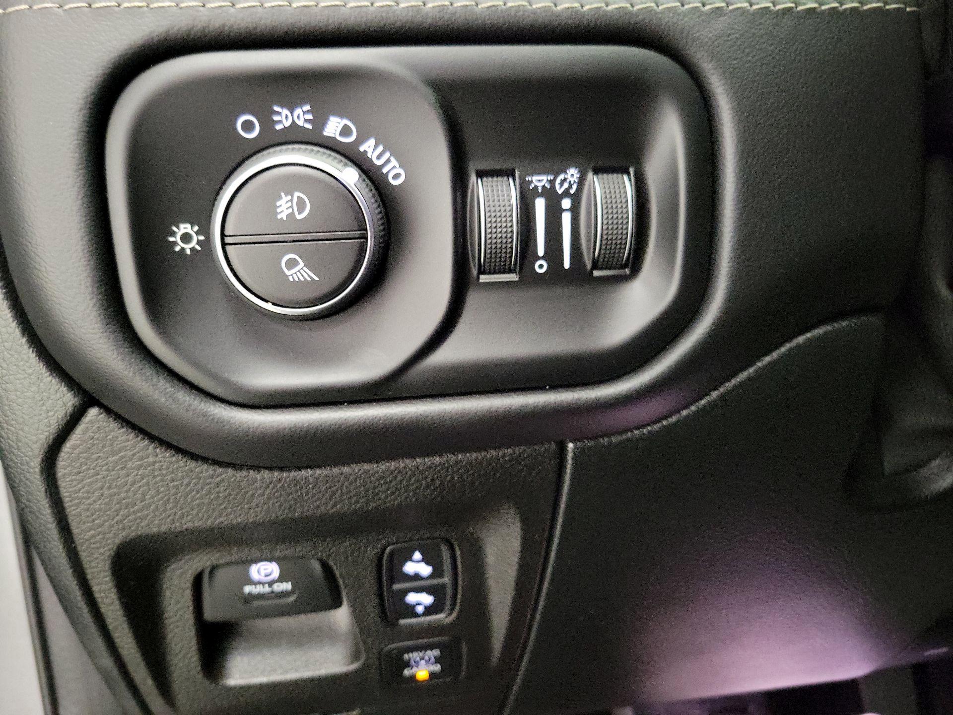 Thumbnail: 2022 RAM 1500 - 13