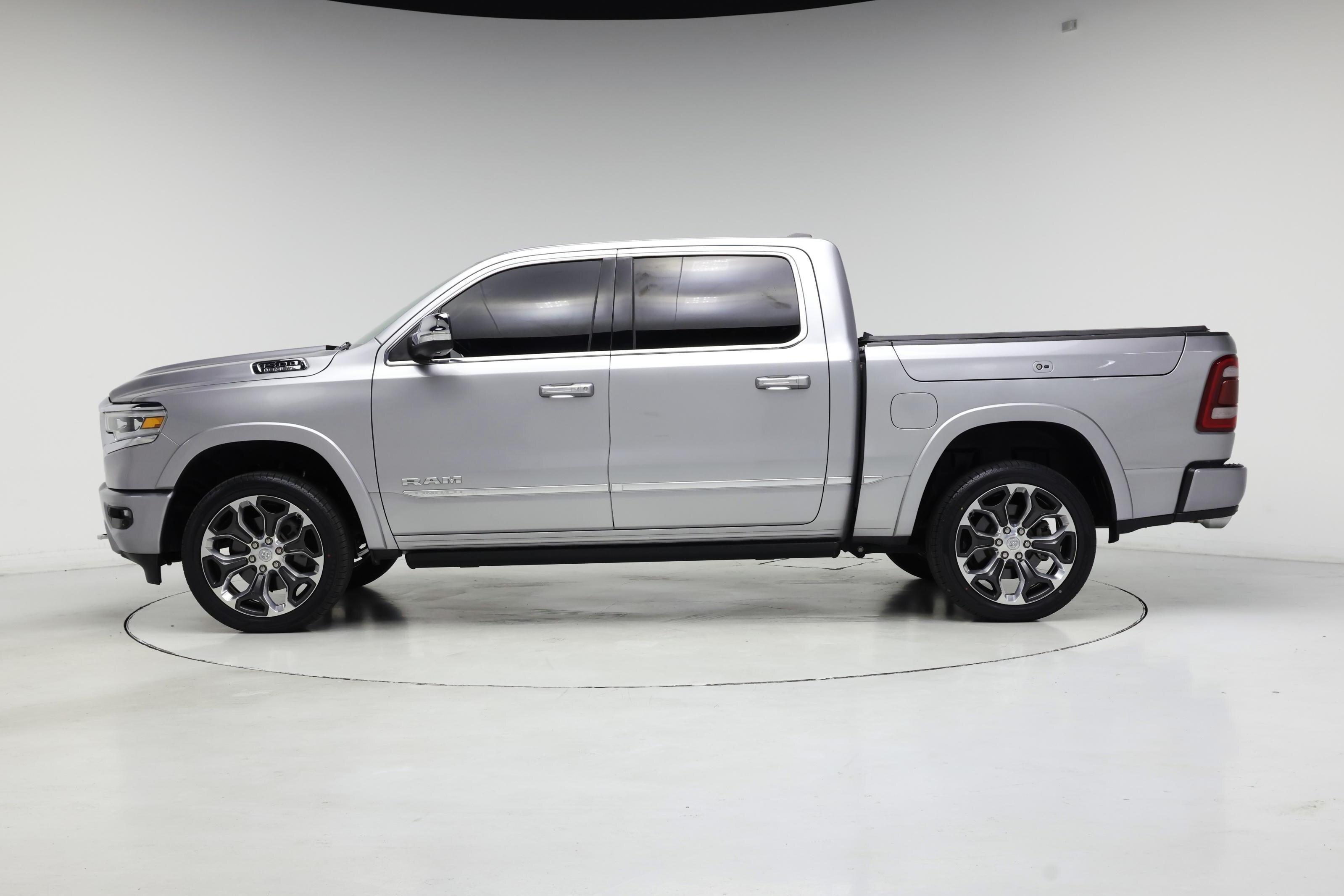 Thumbnail: 2022 RAM 1500 - 3
