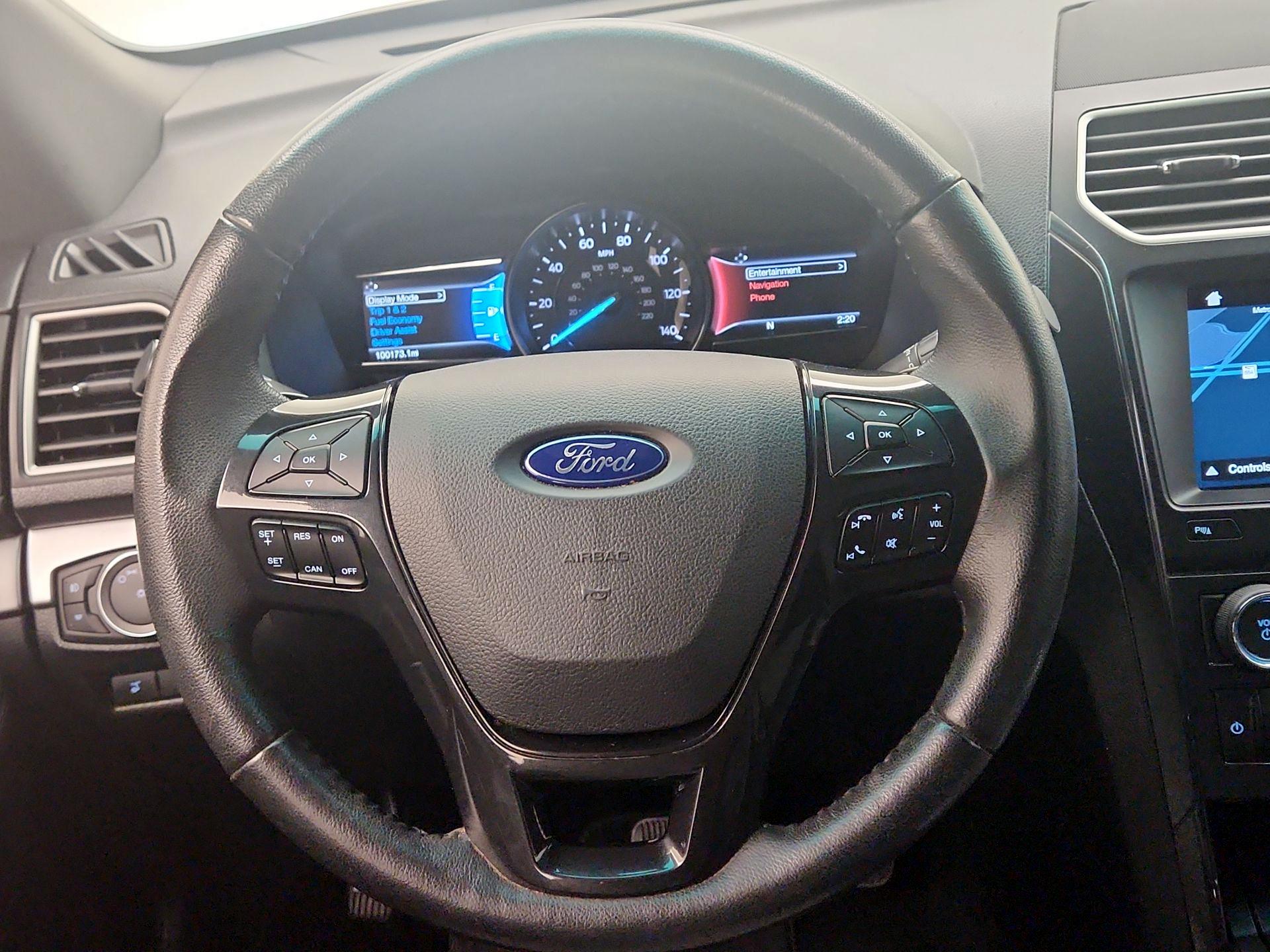 Thumbnail: 2017 Ford Explorer - 10